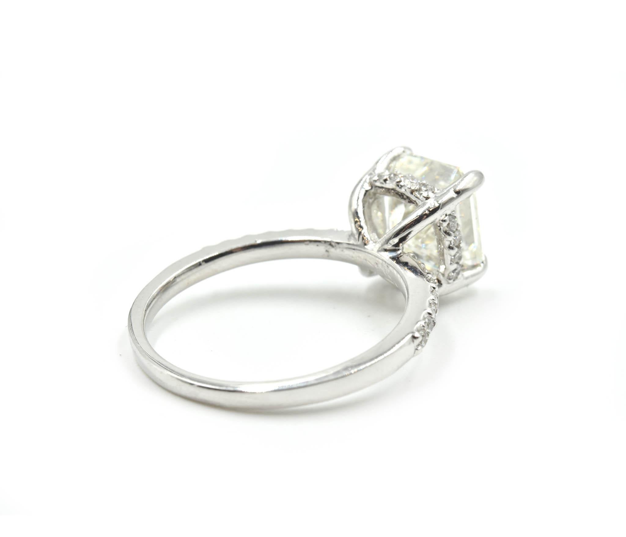 Women's 3.00 Carat Radiant Cut GIA Certified Diamond Engagement Ring 14 Karat White Gold