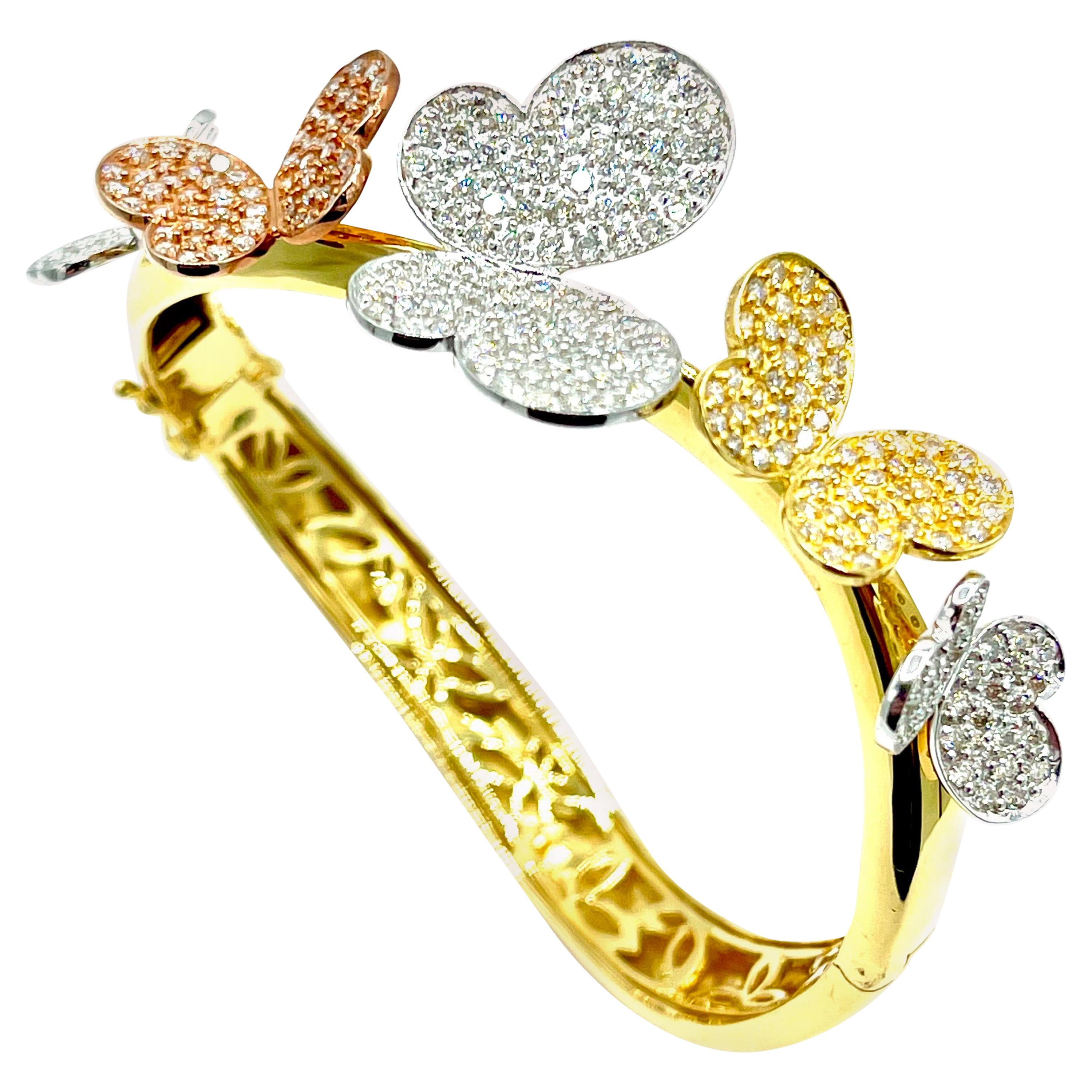 3.00 Carat Round Brilliant Diamond 18 Karat Butterfly Bangle Bracelet