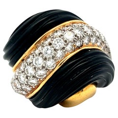 3.00 Carat Round Brilliant G VS1 Diamond 18 Karat Yellow Gold Cocktail Ring