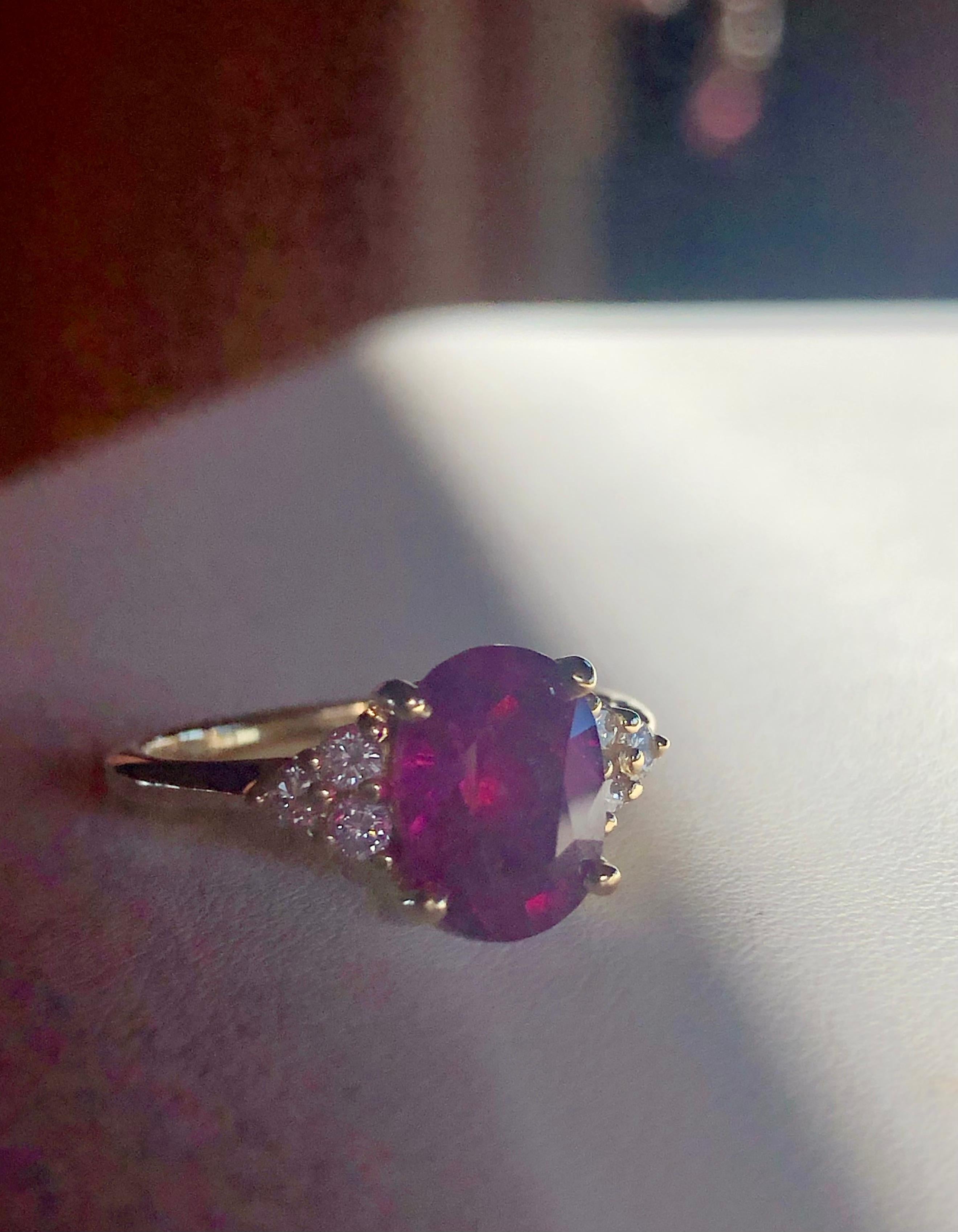 3.00 Carat Ruby Diamond Cocktail Ring and 14 Karat For Sale 1