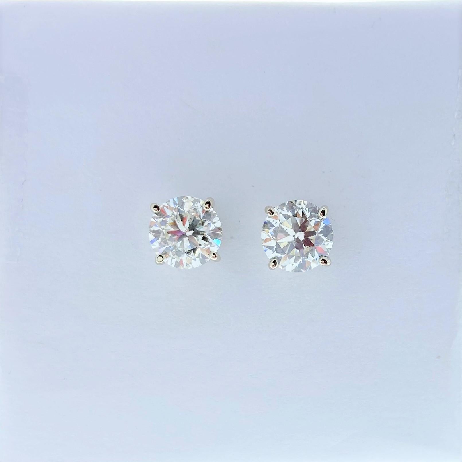 Round Cut 3.00 Carat Total Diamond Stud Earrings in 14 Karat White Gold