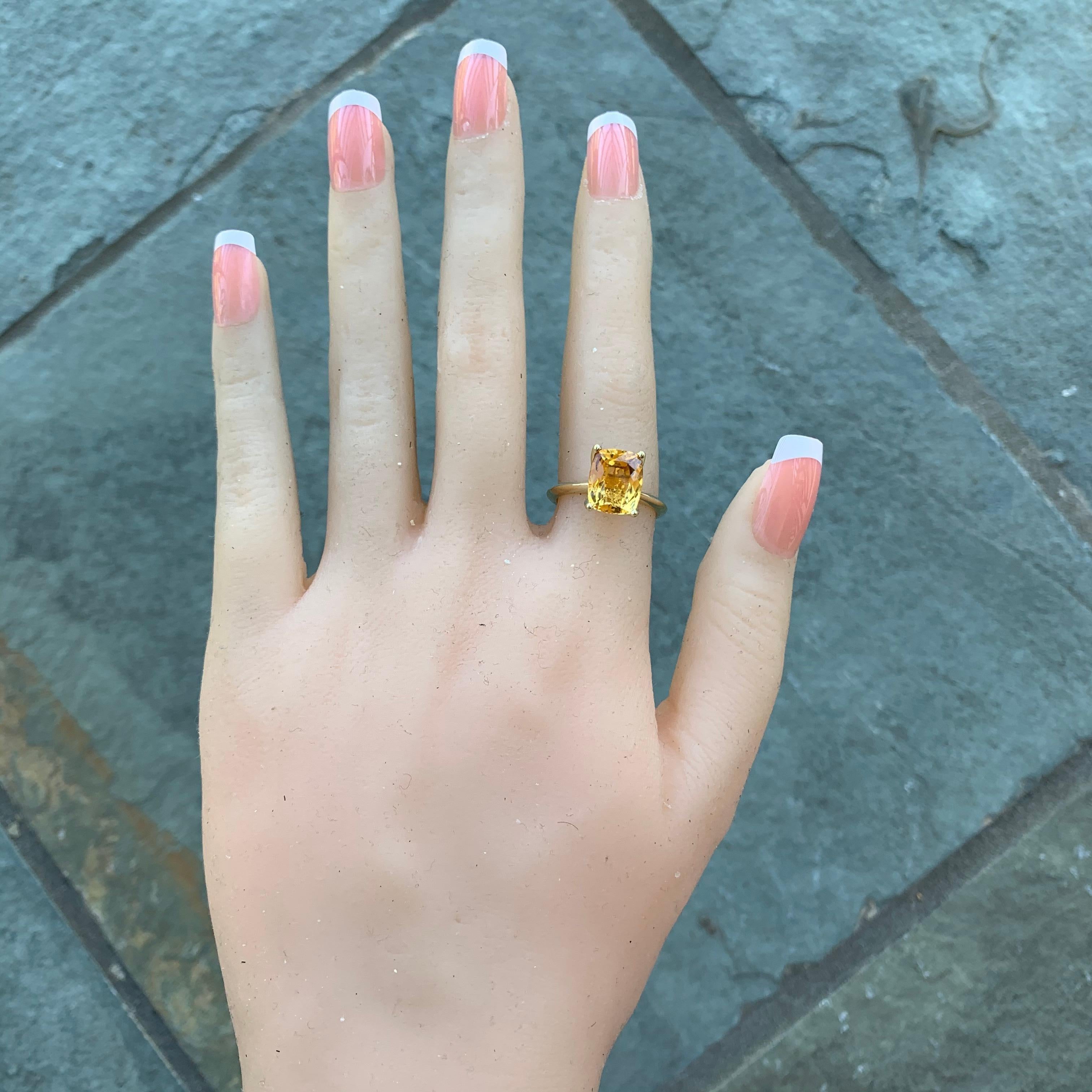Moderno Anello con Citrino giallo da 3,00 carati in oro giallo 14 carati, regalo di compleanno per novembre in vendita