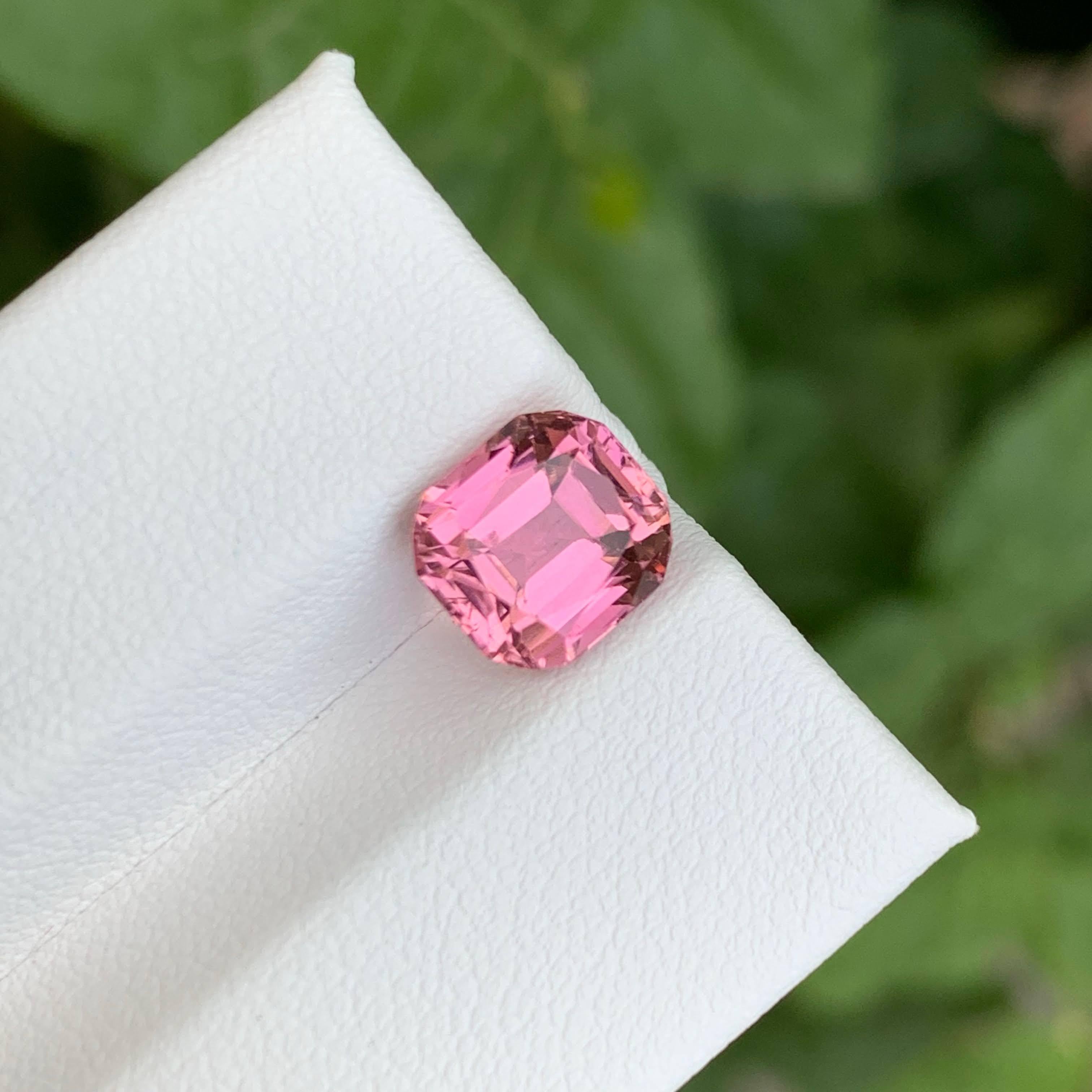 3,00 carati di tormalina rosa bubblegum pietra taglio cuscino gemma afgana In condizioni Nuovo in vendita a Bangkok, TH
