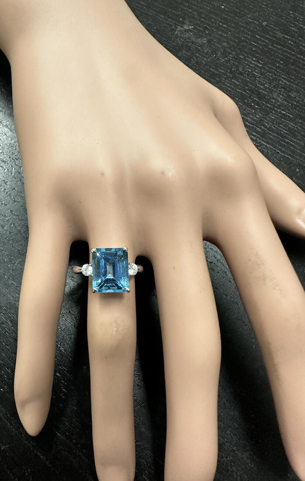 Mixed Cut 3.00 Carats Impressive Natural Swiss Blue Topaz and Diamond 14K White Gold Ring For Sale