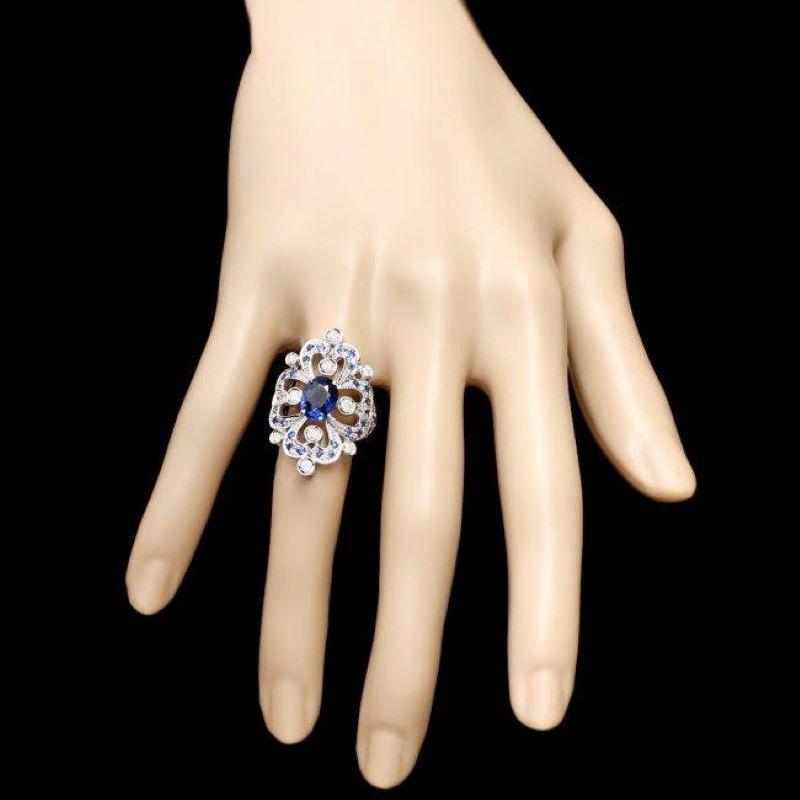 3.00 Carats Natural Blue Sapphire and Diamond 14K Solid White Gold Ring In New Condition For Sale In Los Angeles, CA