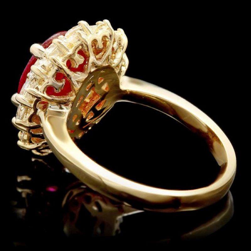 Anillo de oro amarillo macizo de 14 quilates con rubí rojo natural y diamantes de 3,00 quilates en Nuevo estado para la venta en Los Angeles, CA