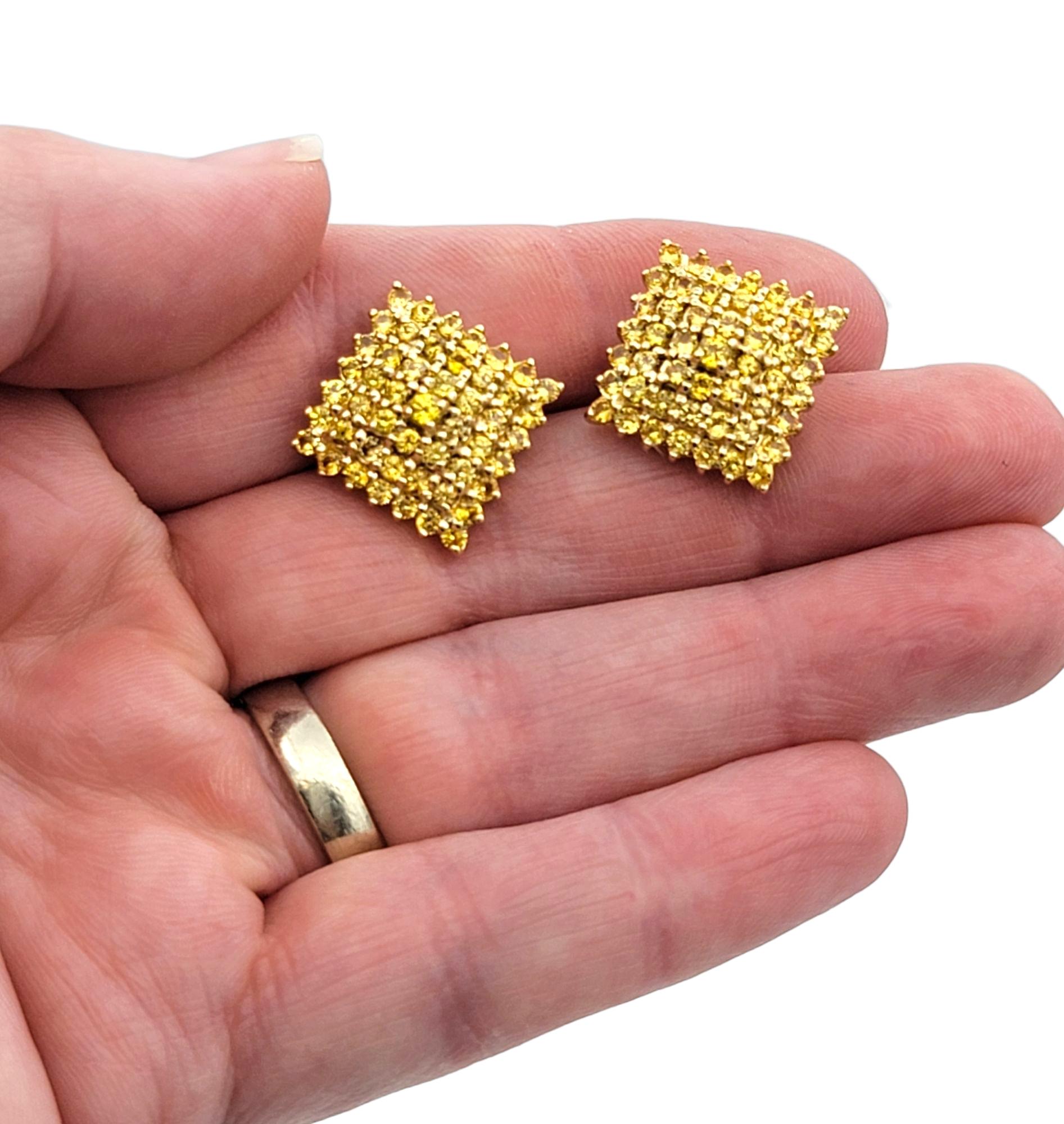 3.00 Carats Total Pavé Yellow Sapphire Squared Stud Earrings in 18 Karat Gold en vente 2