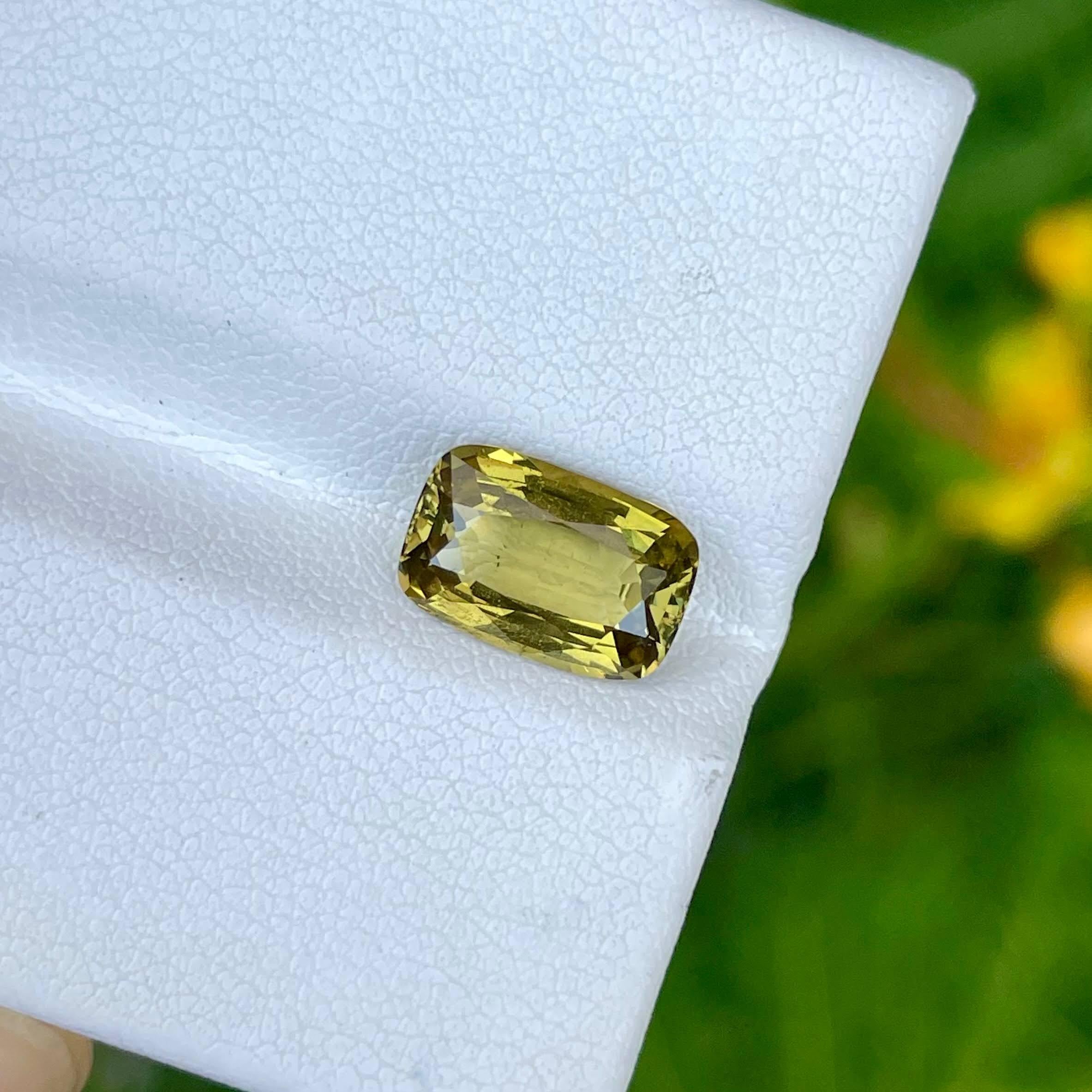 Women's or Men's 3.00 Carats Yellow Loose Chrysoberyl Cushion Cut Natural Tanzanian Gemstone For Sale