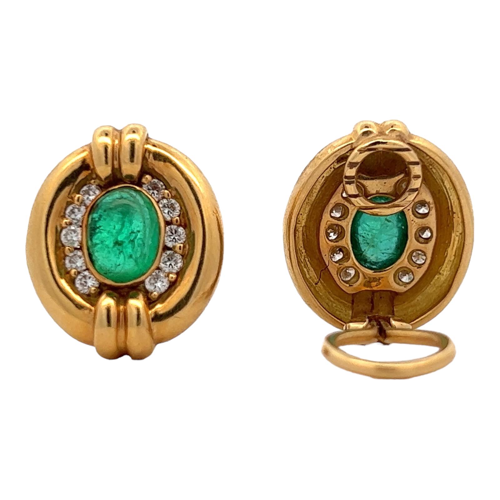 Cabochon 3.00 Ctw Emerald Diamond 18 Karat Yellow Gold Estate Earclip Earrings For Sale