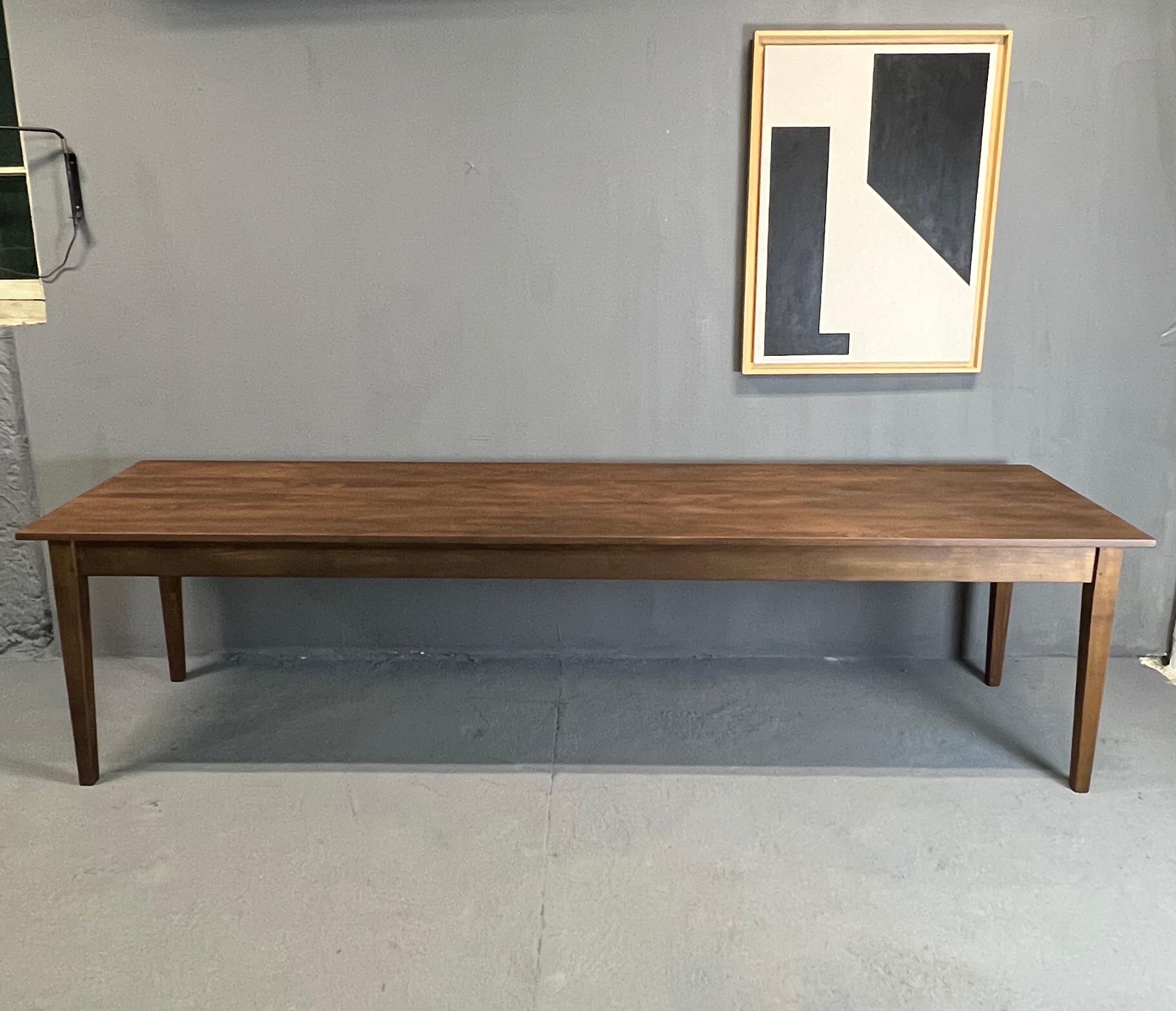 Frêne Table de ferme Brown en vente