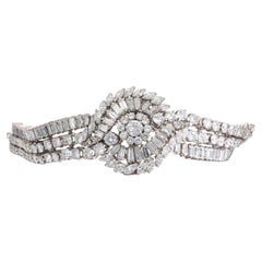Vintage 30.00 Carat Mixed Cut F VS1 Diamond Platinum Art-Deco Bracelet