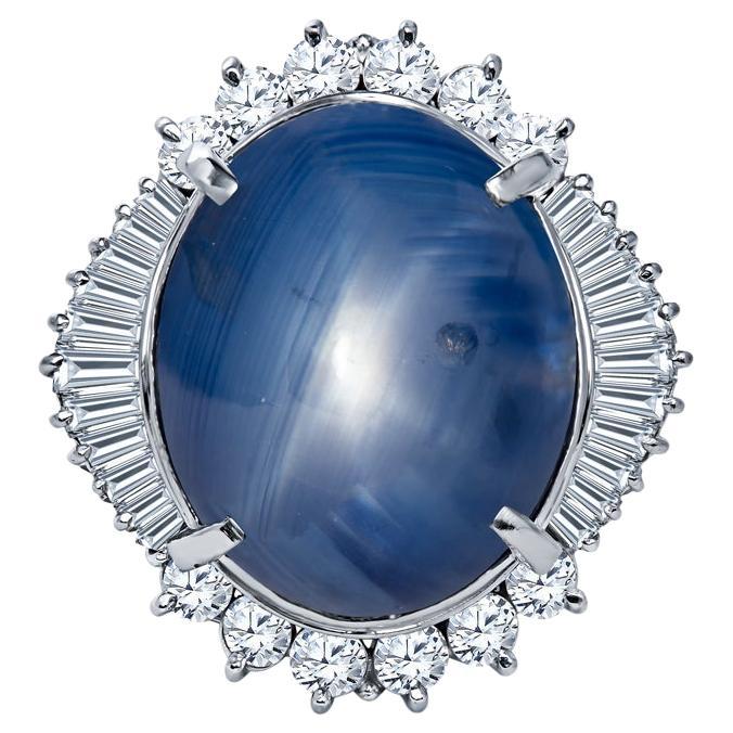 30.00 Carat Natural Star Sapphire & Diamond Platinum Cocktail Ring For Sale