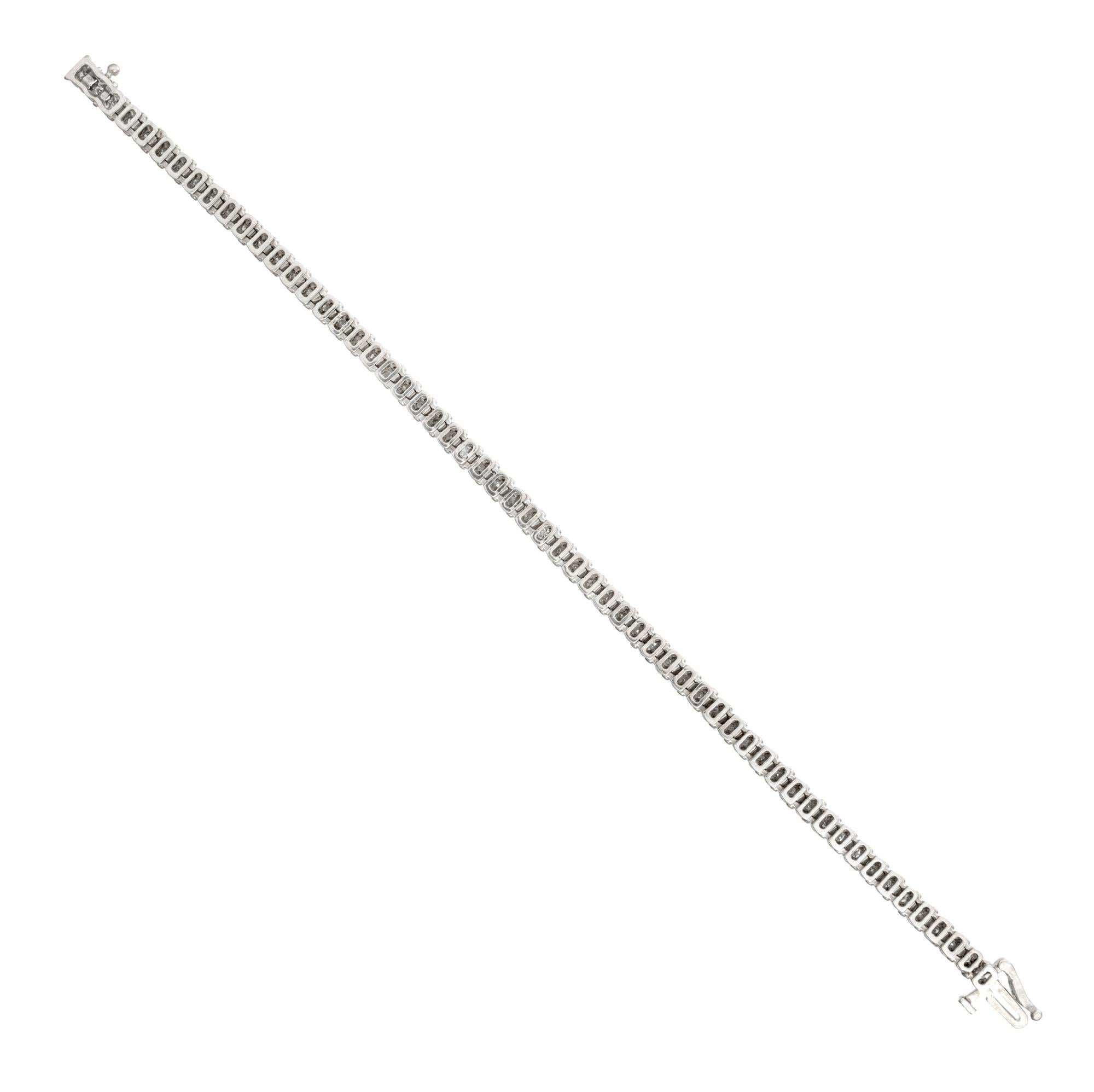 Round Cut 3.00ct Diamond Semi Bezel White Gold Tennis Bracelet For Sale