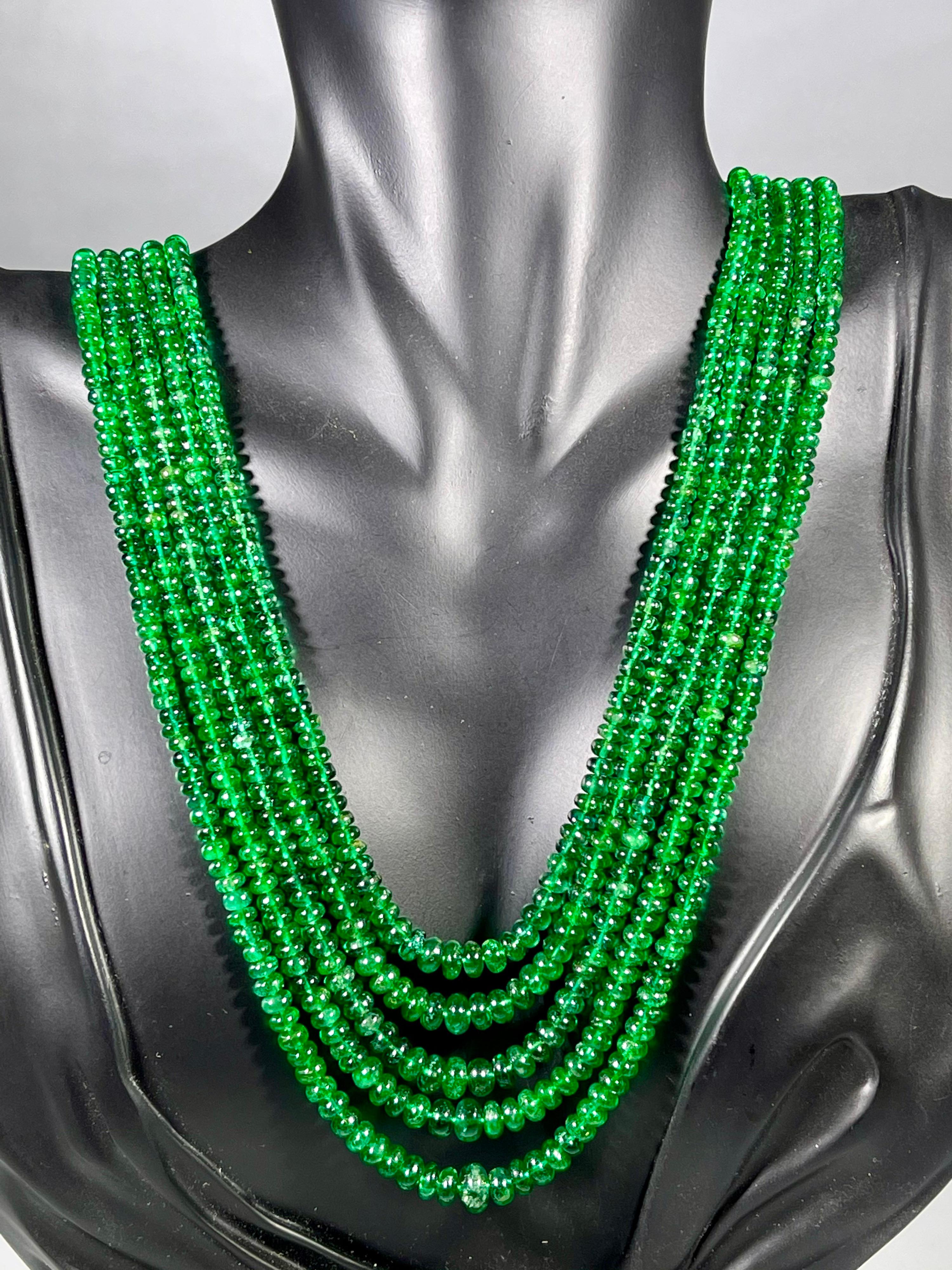 300ct Fine Emerald Beads 5 Line Necklace with 14 kt Yellow Gold Clasp Adjustable For Sale 5