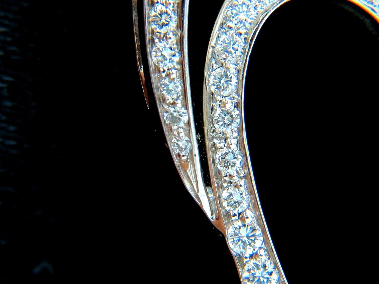 3.00ct Round Diamonds Modern Swirl Hear Pendant G / VS 14KT & Chain Rare For Sale 2