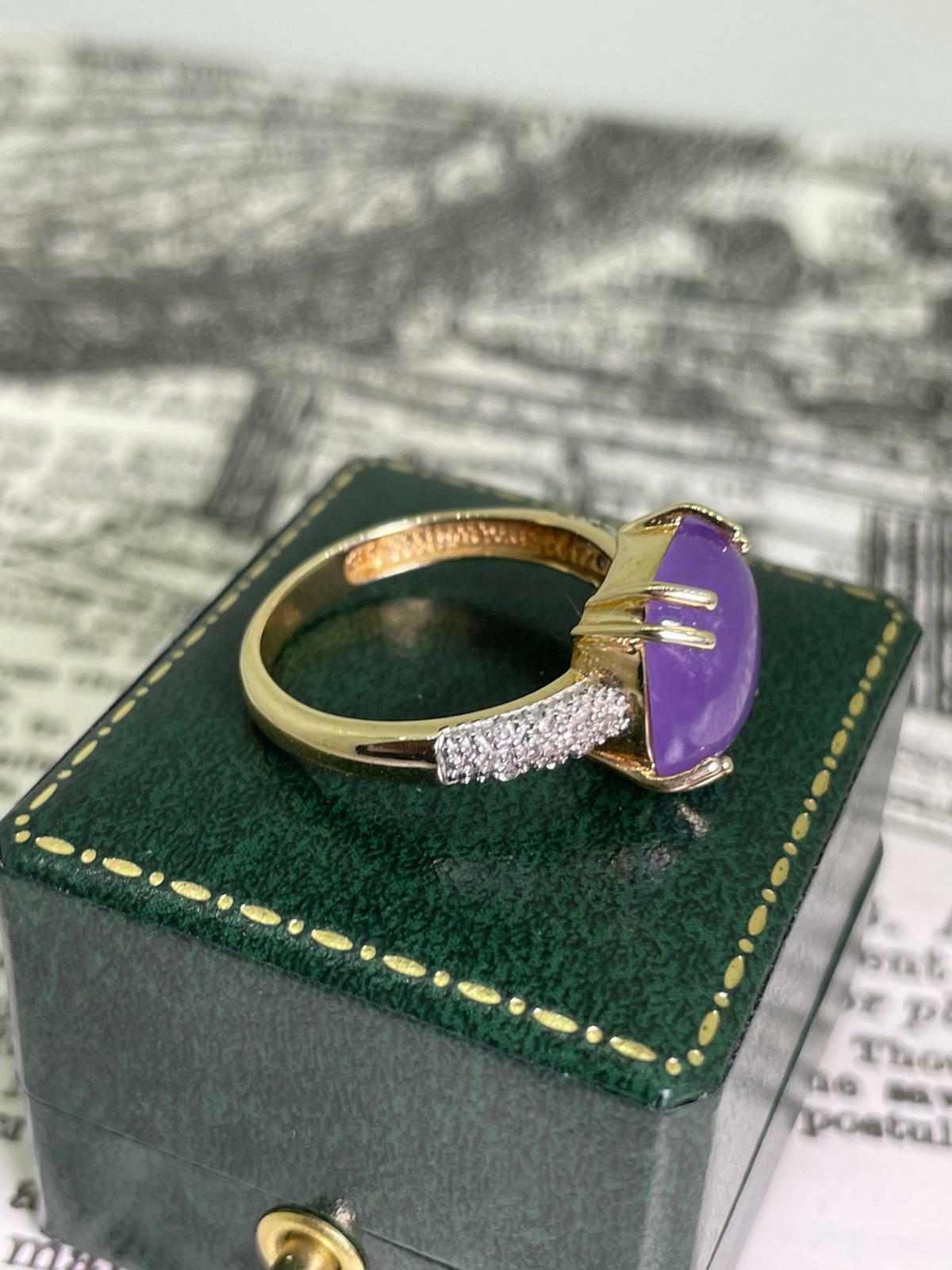 3.00ct Sugarloaf Purple Quartz & Diamond Vintage Ring in 9K Rose Gold. In Excellent Condition For Sale In MELBOURNE, AU