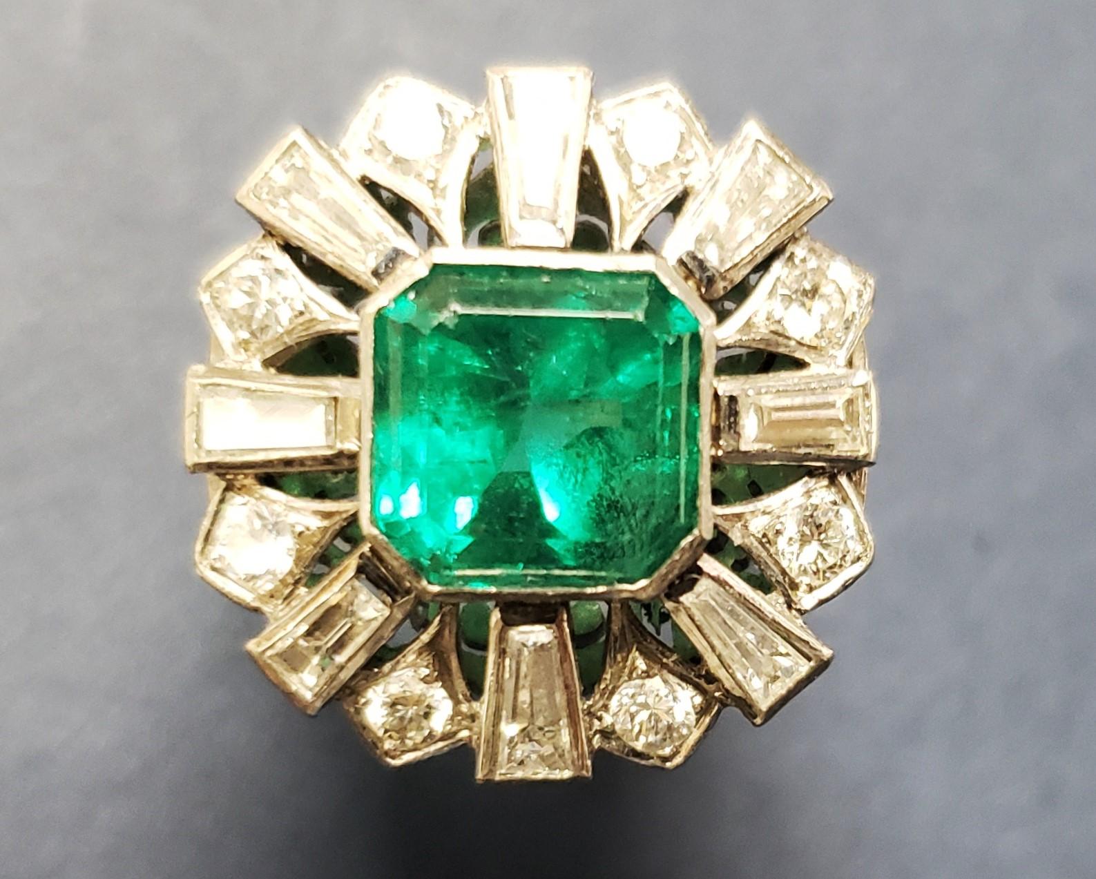 3.00CT(Est). COLOMBIAN Emerald and Diamond Ring Platinum C. Dunaigre/cert. For Sale 5