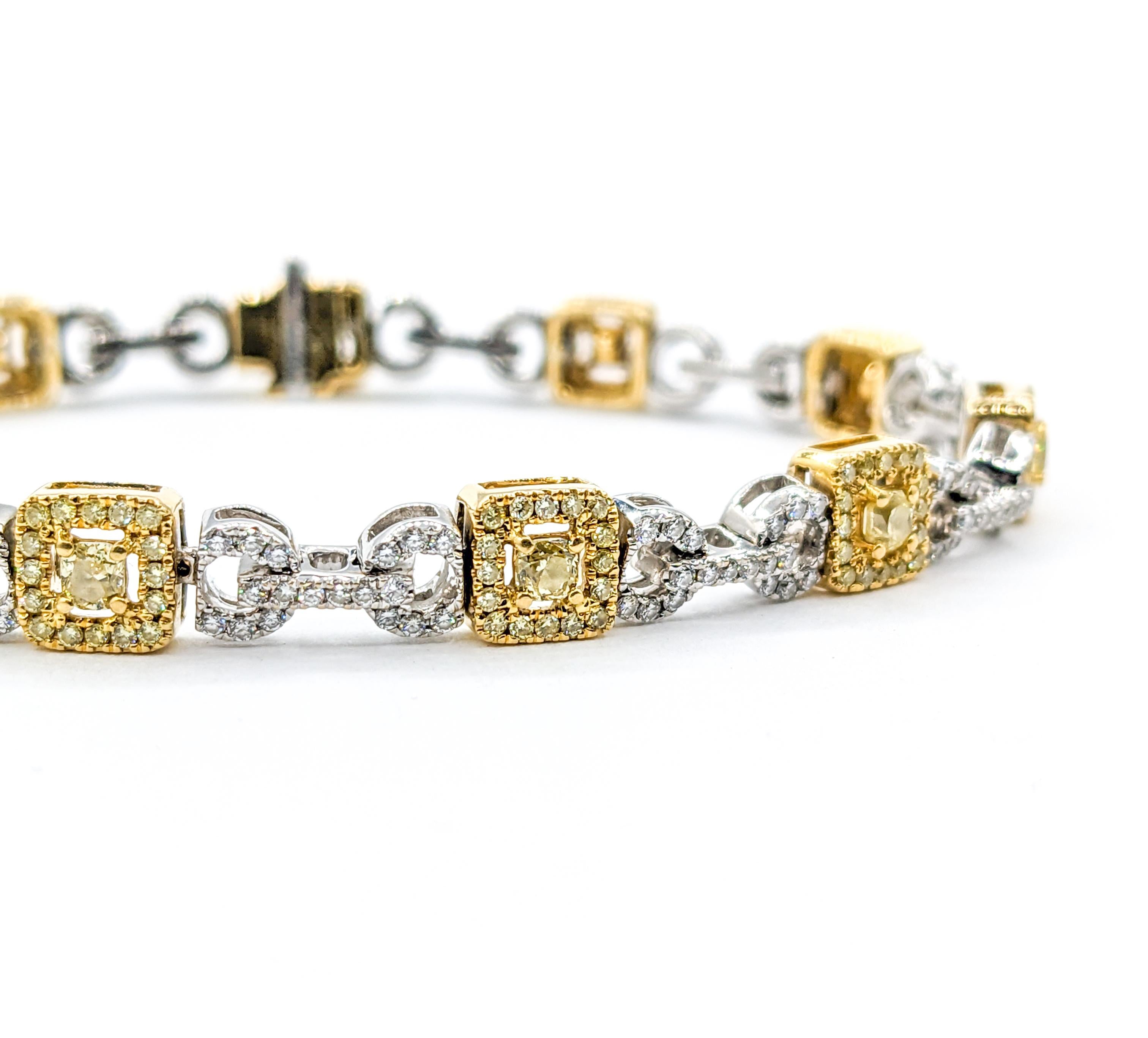 3.00ctw Diamond Bracelet in 18kt Two-Tone Gold For Sale 3