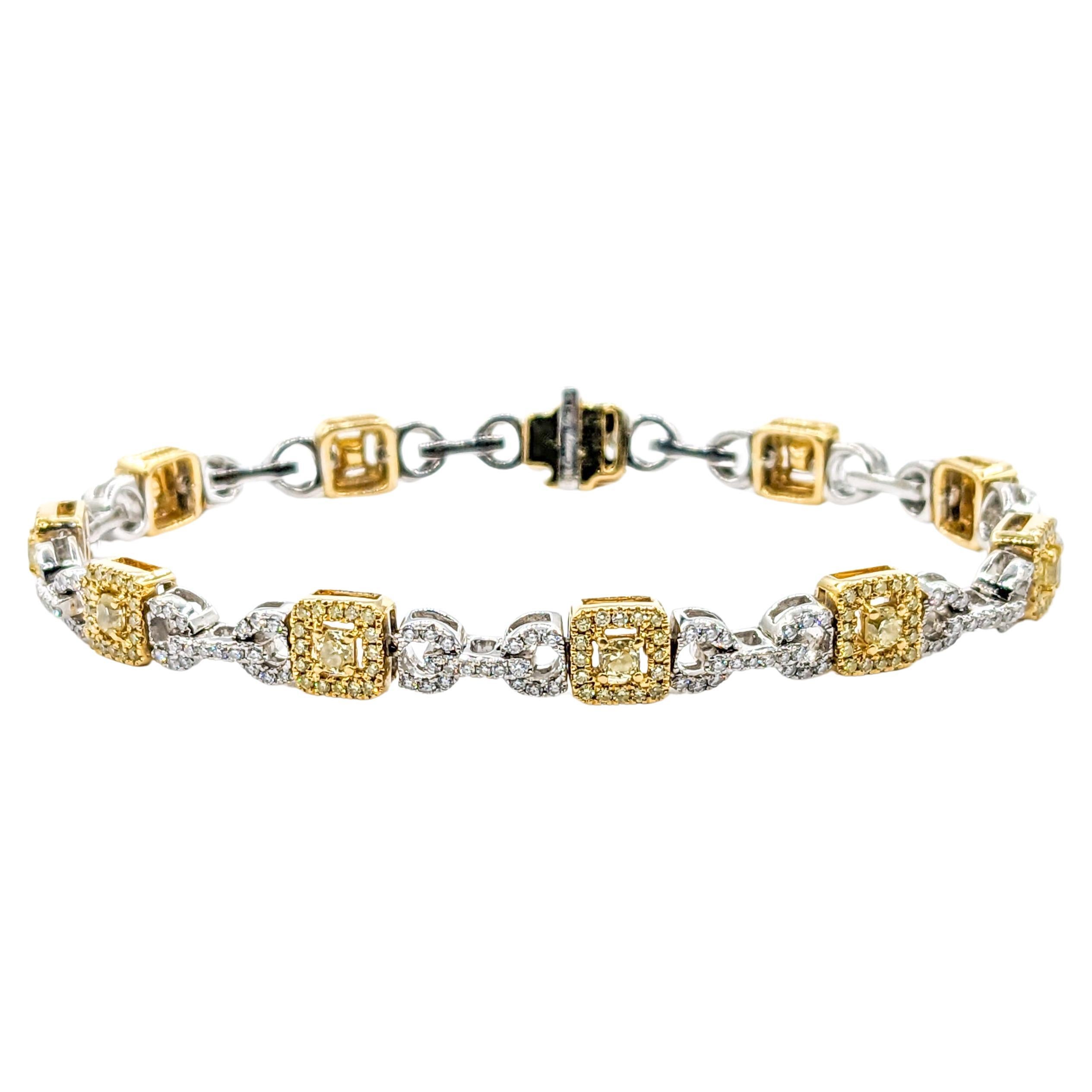 3.00ctw Diamond Bracelet in 18kt Two-Tone Gold For Sale