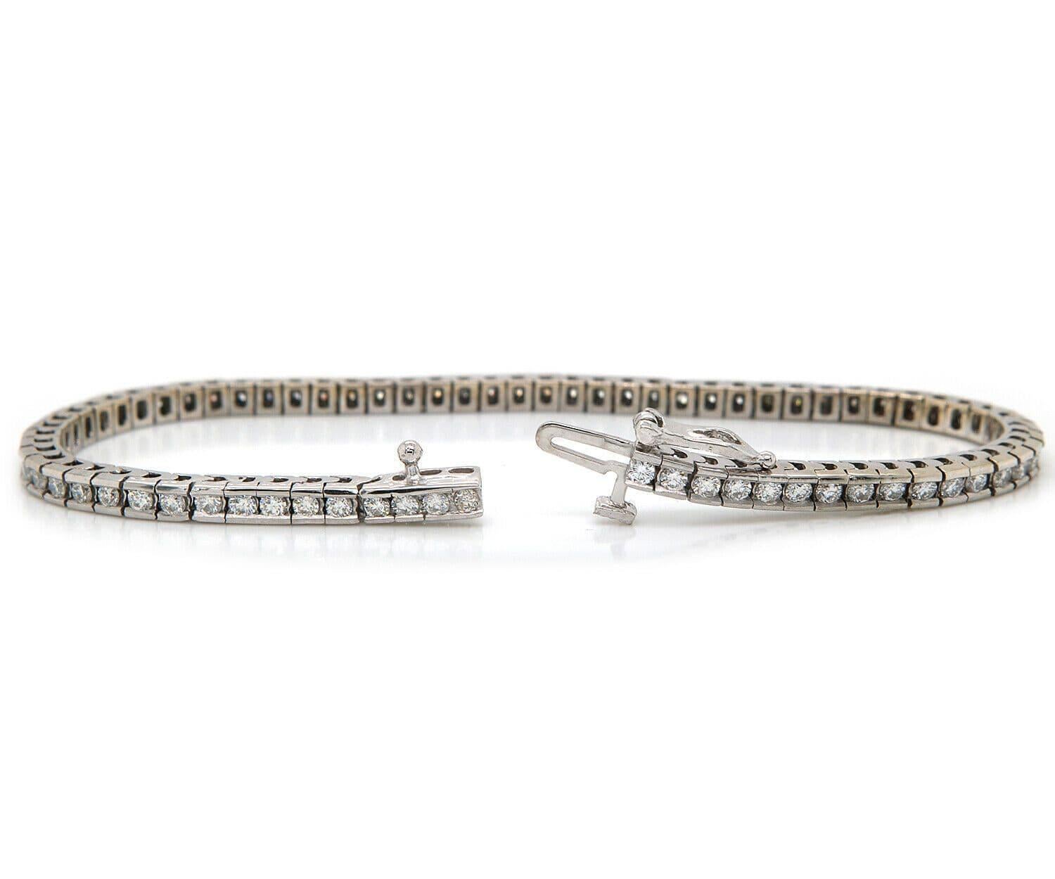 Round Cut 3.00ctw Round Diamond Channel Set Tennis Bracelet in 14K White Gold For Sale