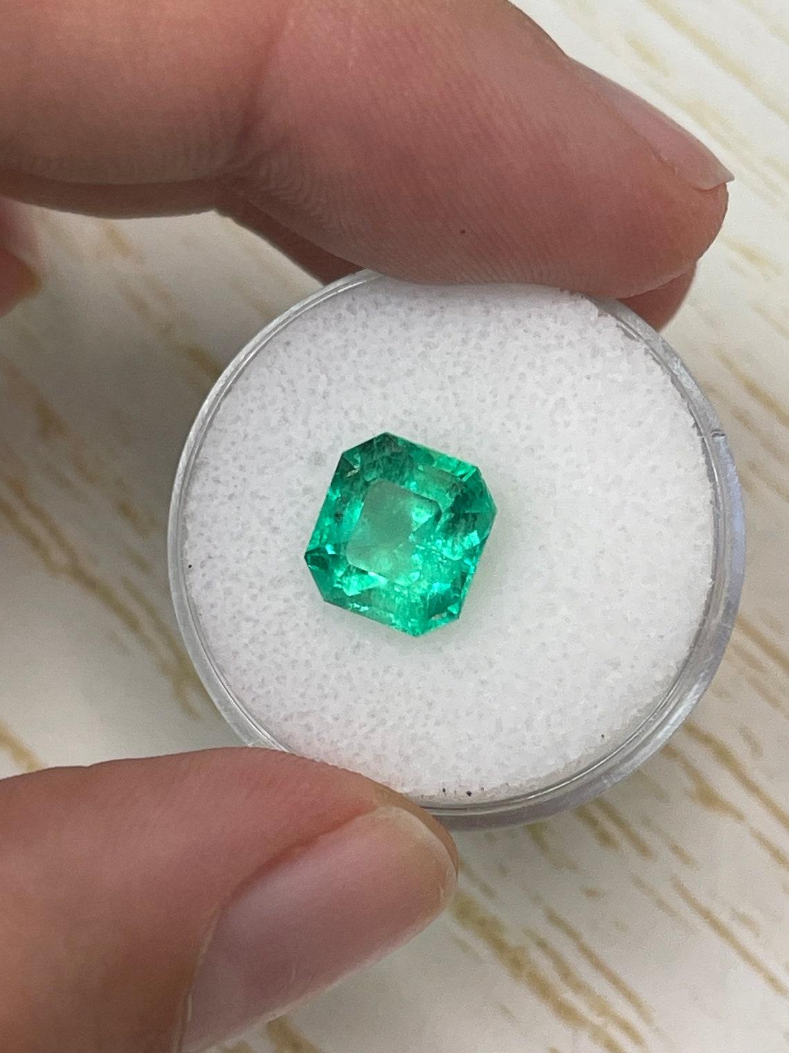3.01 Carat 9x8.5 Yellowish Green Colombian Emerald - Emerald Cut Muzo Mine May In New Condition For Sale In Jupiter, FL