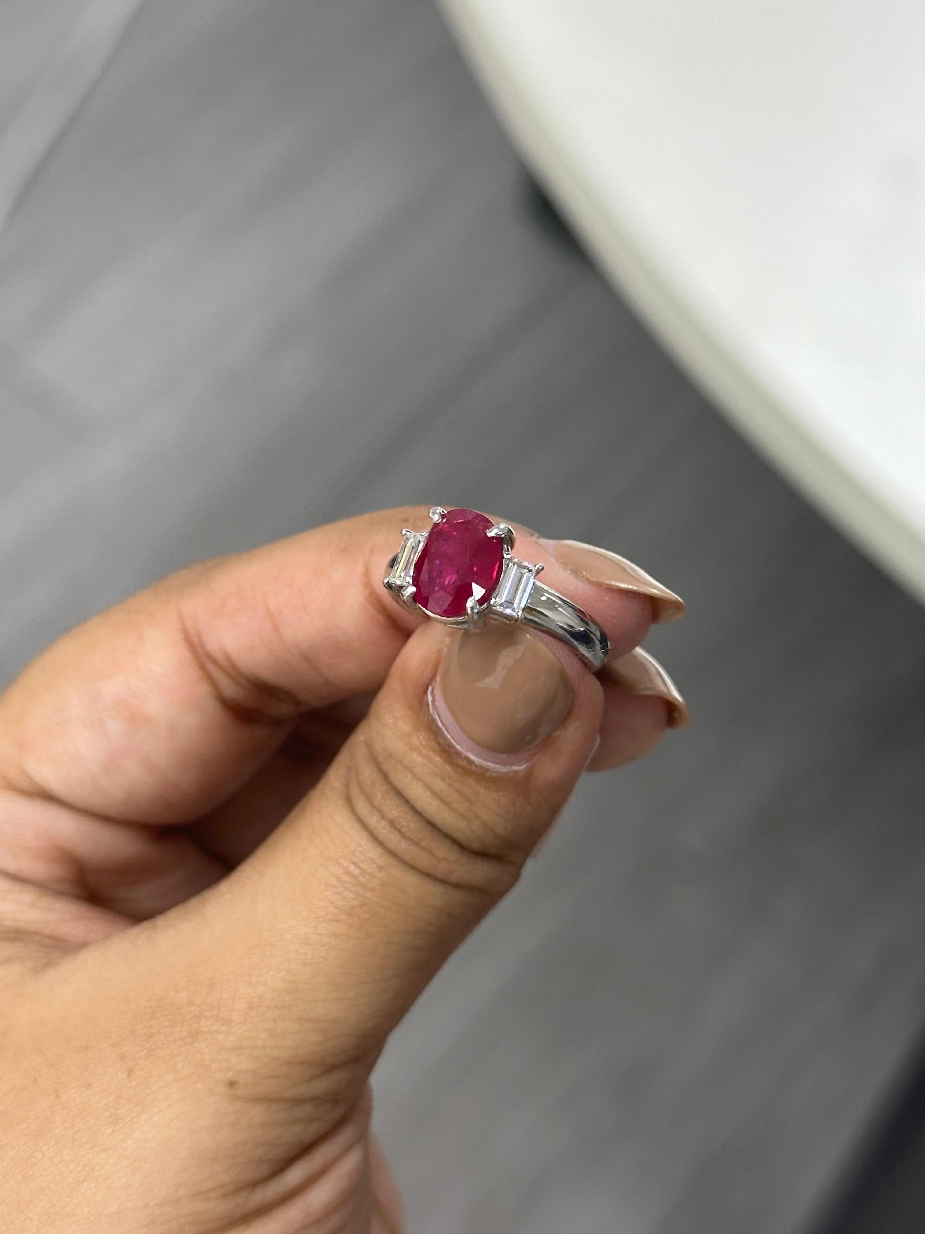 3,01 Karat Burma-Rubin-Cocktailring (ohne Hitze) in PT 900 im Angebot 1