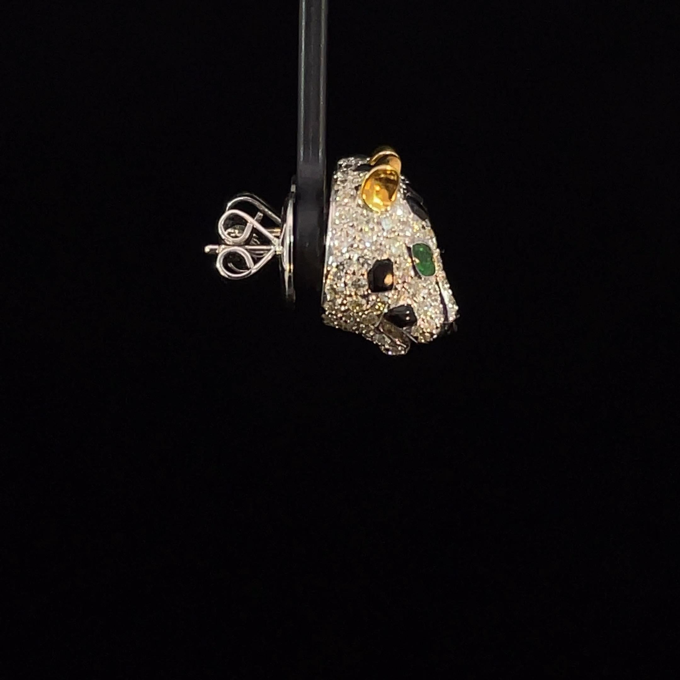 Taille ronde Clous de panthère en diamants et émeraudes de 3,01 carats en vente