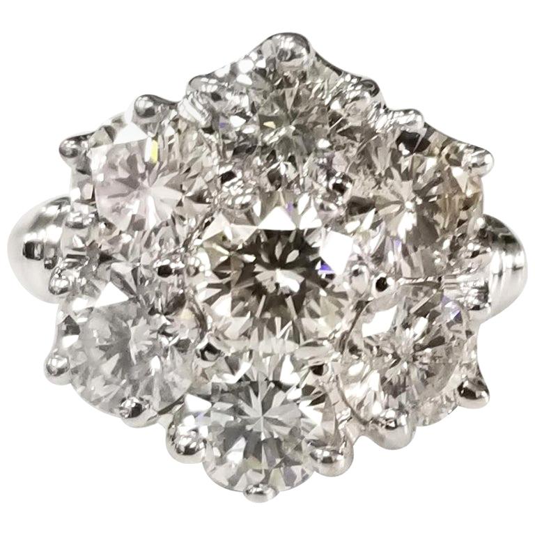 3.01 Carat Diamond Cluster 14 Karat 2-Tone Ring For Sale