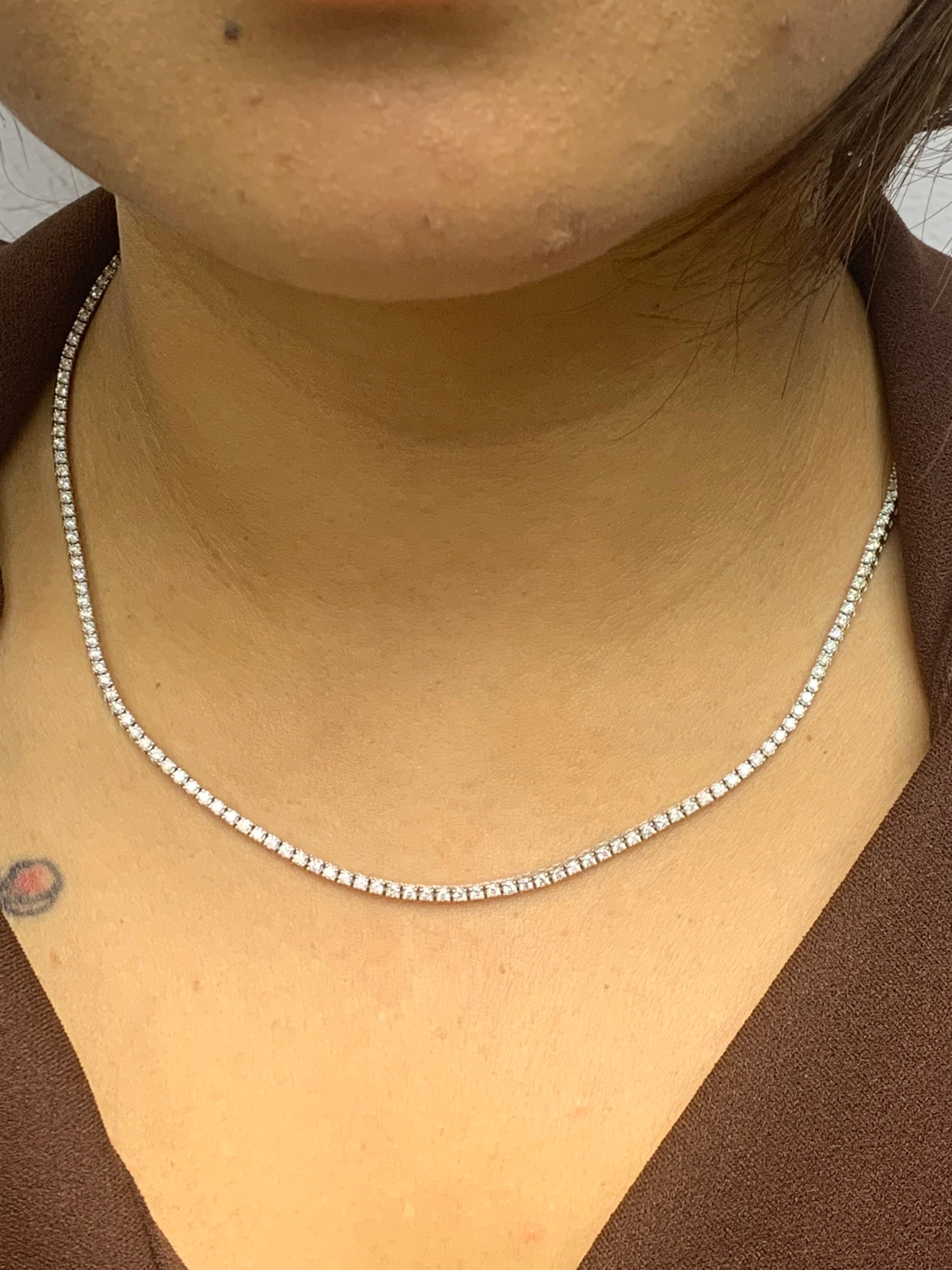 3,01 Karat Diamant-Tennis-Halskette aus 14K Weißgold im Angebot 1