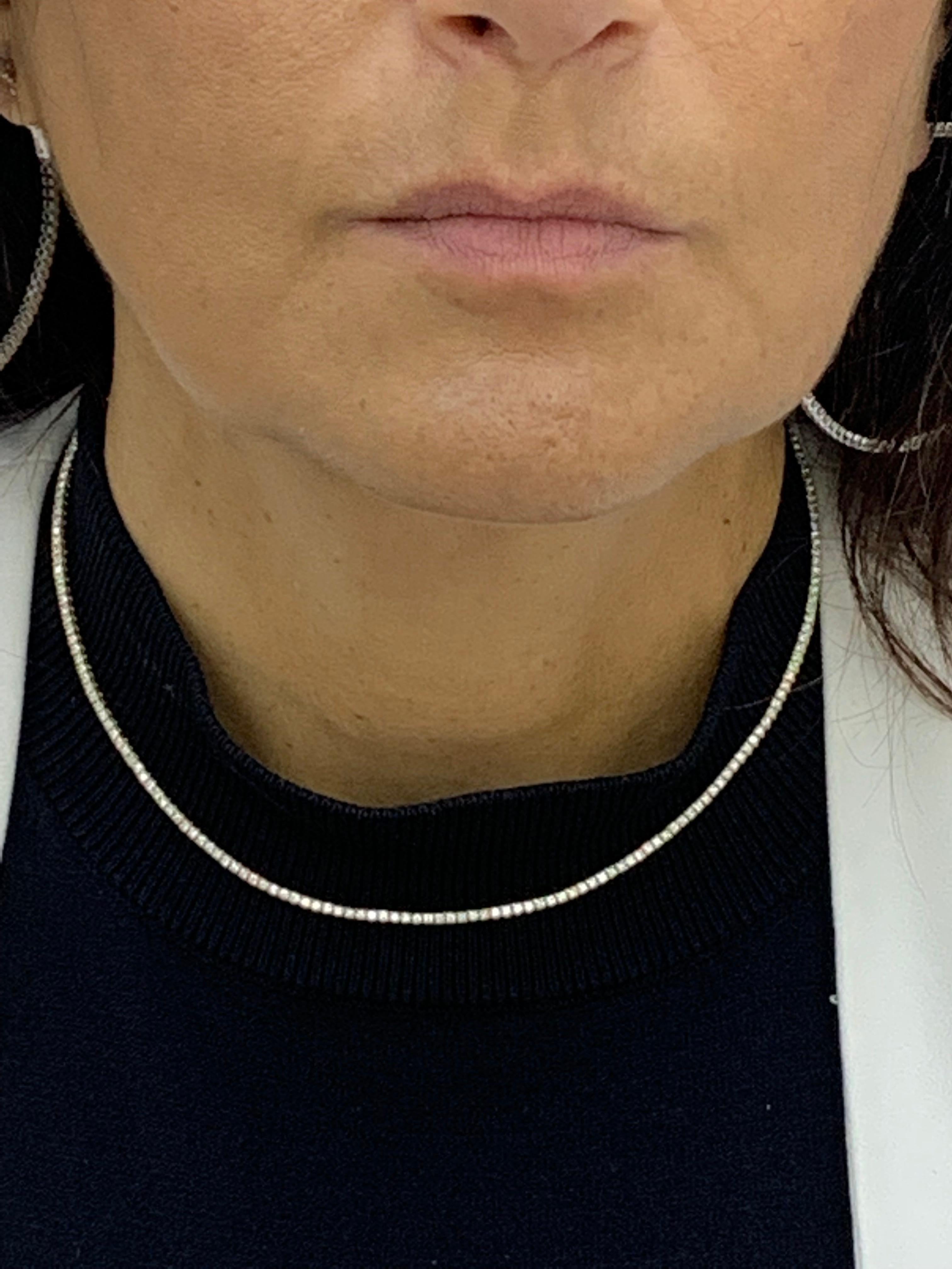 3.01 Carat Diamond Tennis Necklace in 14K Yellow Gold In New Condition For Sale In NEW YORK, NY