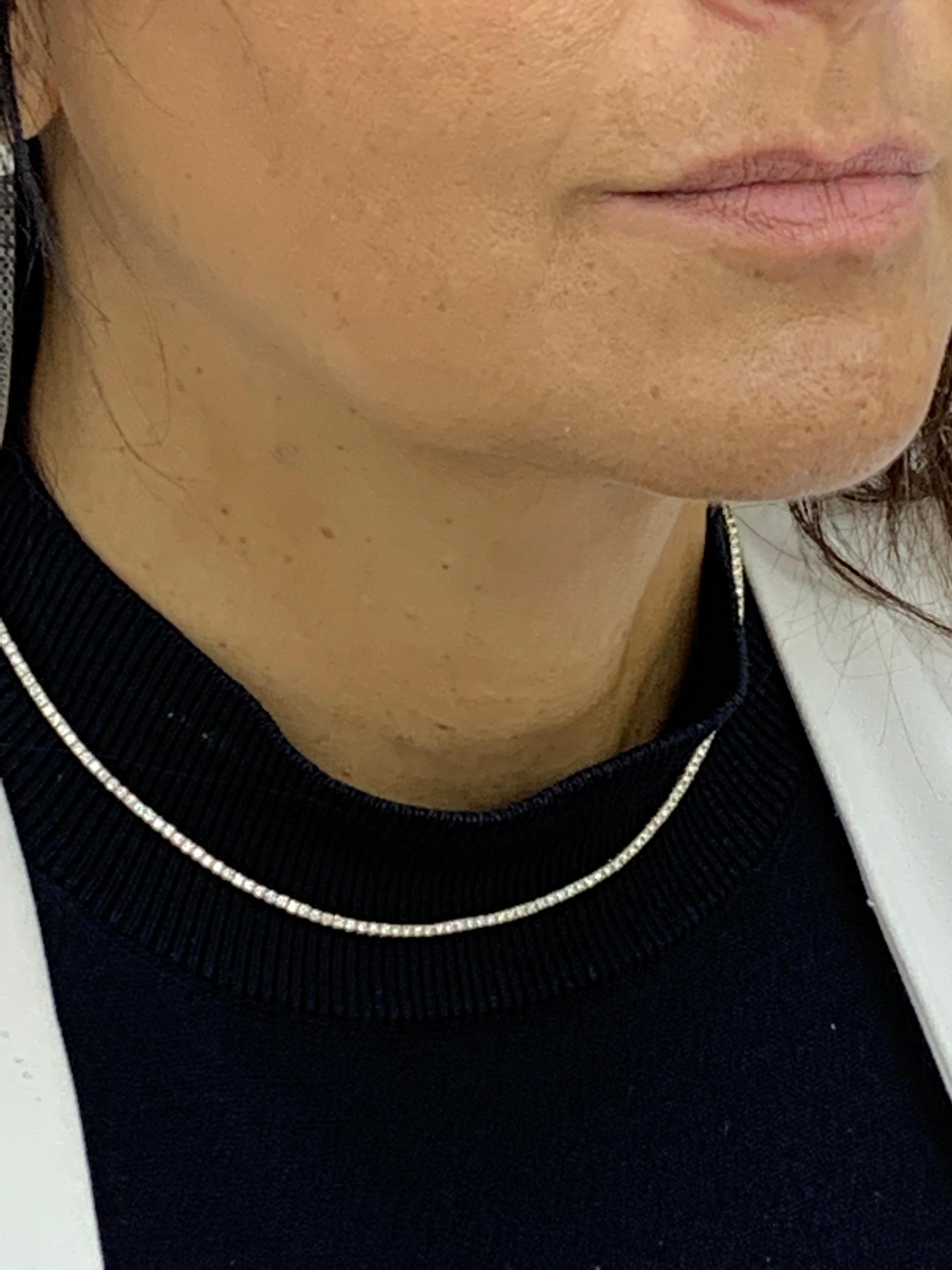 3.01 Carat Diamond Tennis Necklace in 14K Yellow Gold For Sale 1