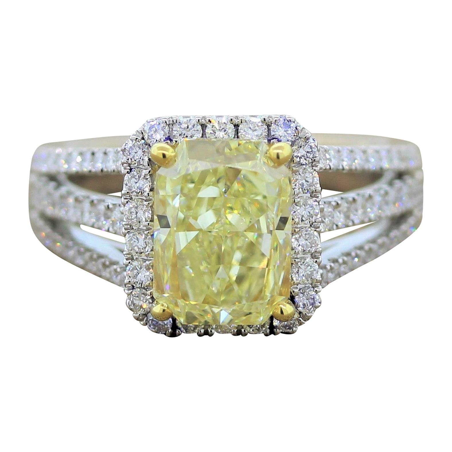 3.01 Carat Fancy Yellow Diamond Gold Engagement Ring