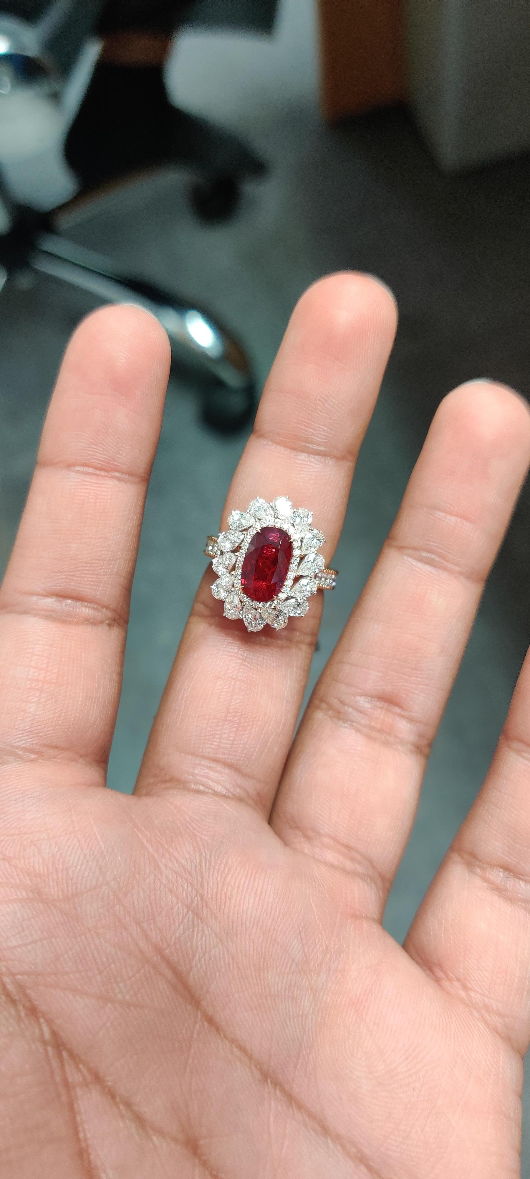 Art Deco 3.01 Carat No-Heat Mozambique Ruby Diamond Ring For Sale
