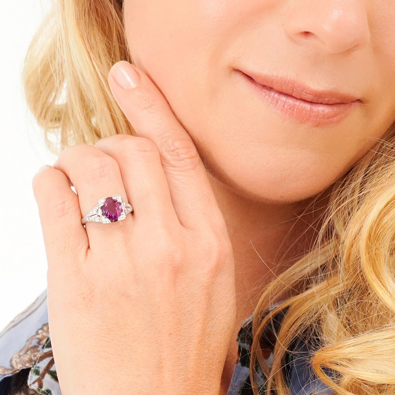 3,01 Karat Rosa Saphir Art Deco Ring im Zustand „Hervorragend“ im Angebot in Litchfield, CT