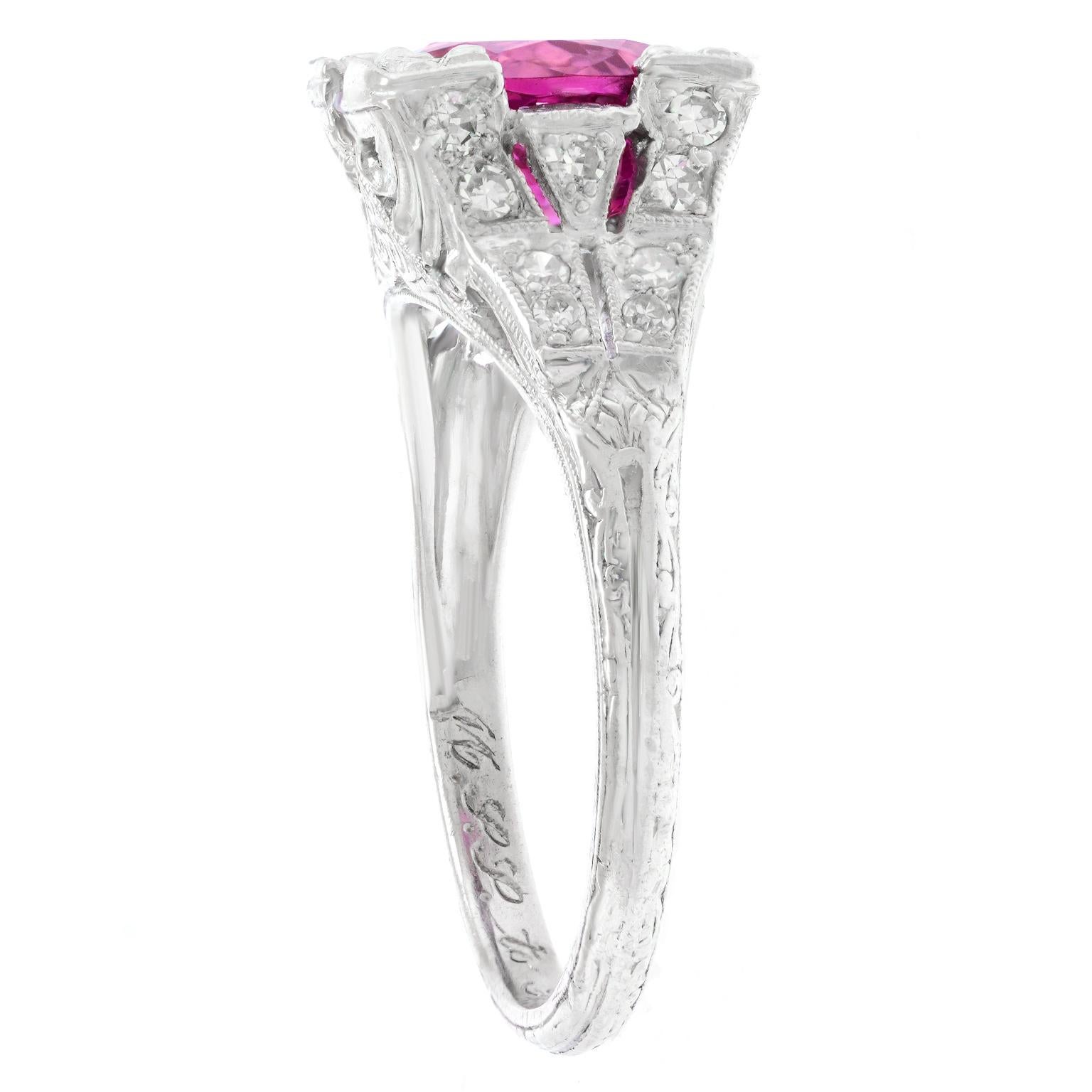 3,01 Karat Rosa Saphir Art Deco Ring im Angebot 2