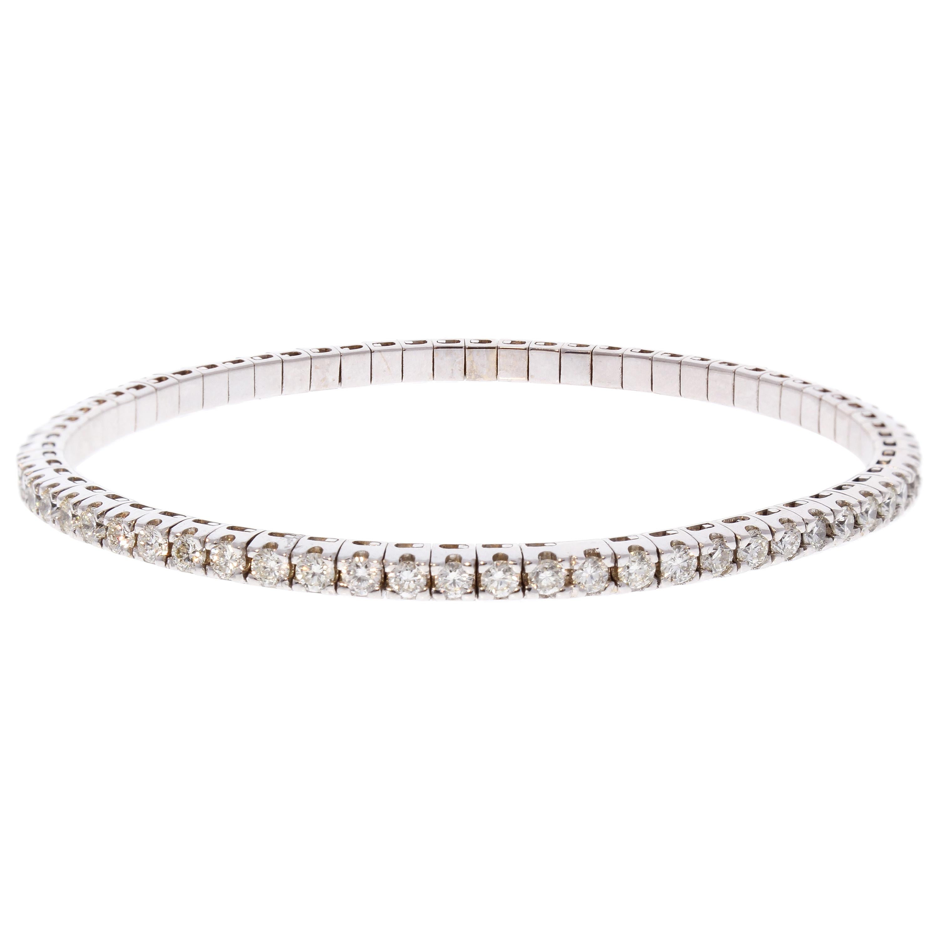 3.01 Carat Total Diamond Stretchable Bracelet in 18 Karat White Gold