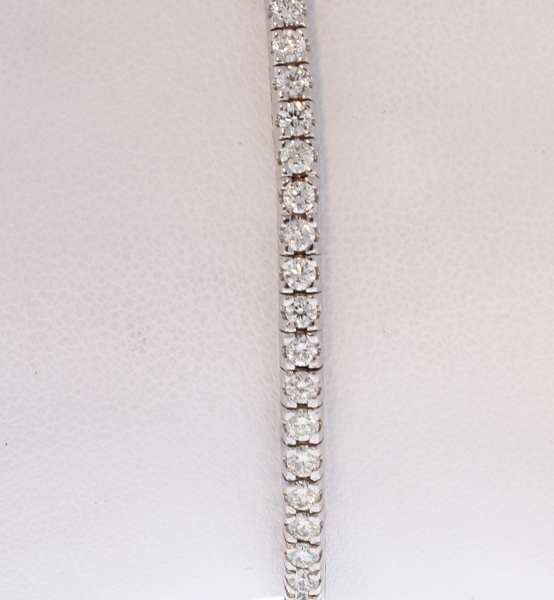 stretchable diamond bracelet