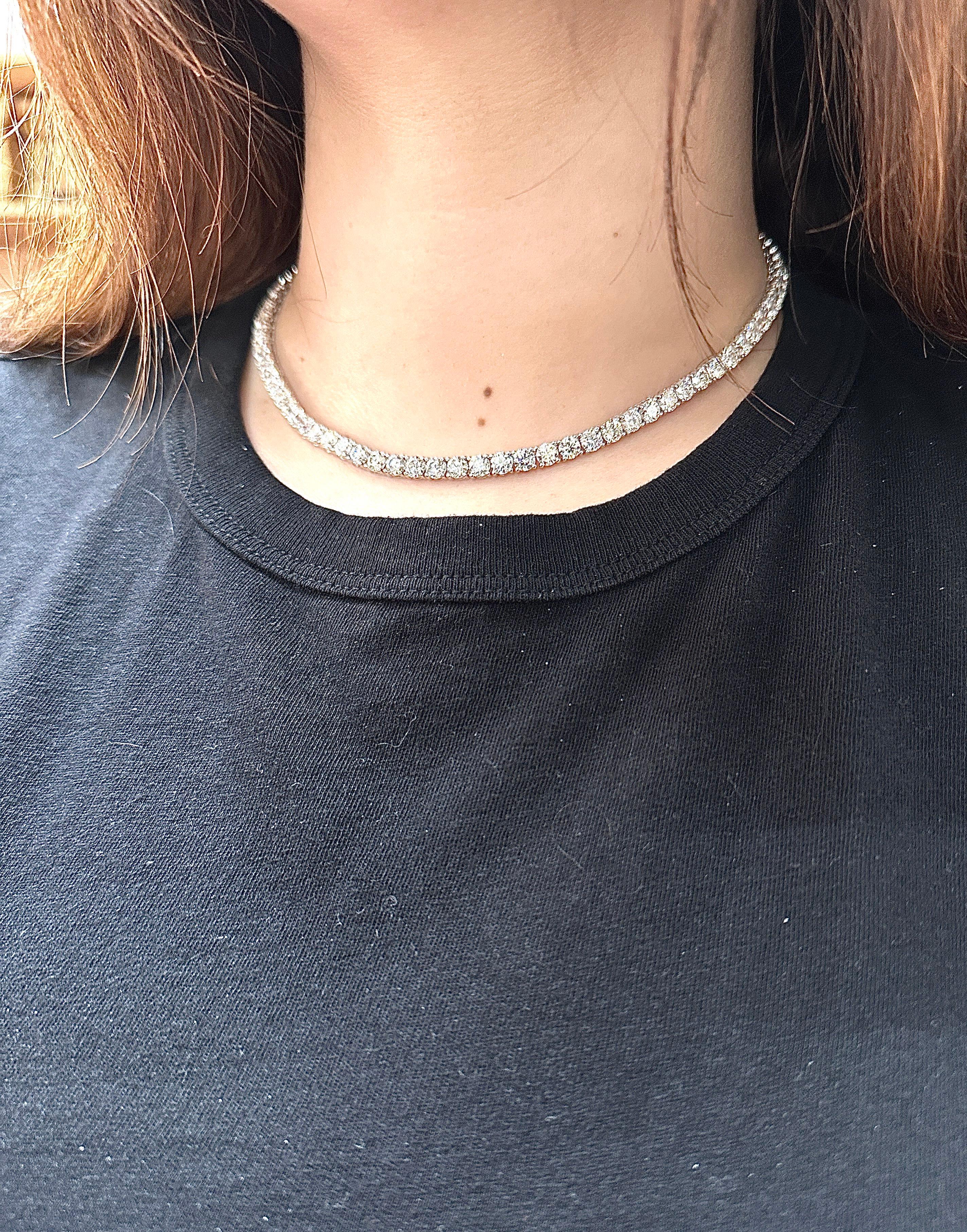 30,10 Karat Diamant-Tennis-Halskette G SI 14K Weißgold 16 Zoll

100% natürliche Diamanten, in keiner Weise verbessert Rundschliff-Diamant  Halskette  
30.10CT (jeder Stein ist 0.35ct)
G-H 
SI  
14K Weißgold, Zacken, 13,30 Gramm
16 Zoll in der Länge,