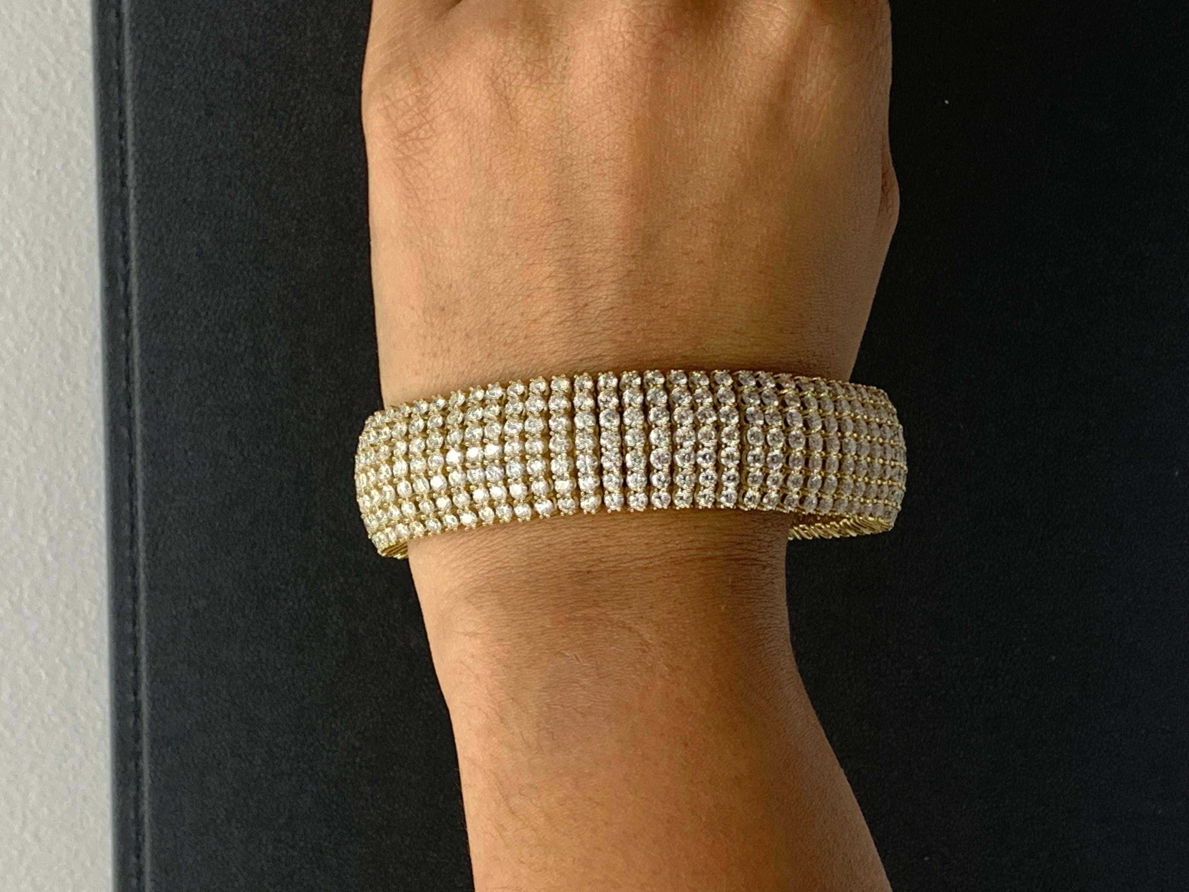 30.18 Carat Round Diamond Multi-Row Tennis Bracelet in 14K Yellow Gold For Sale 11