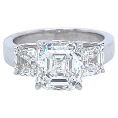 3.01ct Central Stone and 1.45ct Total Two Stone Diamonds with Platinum Engagemen