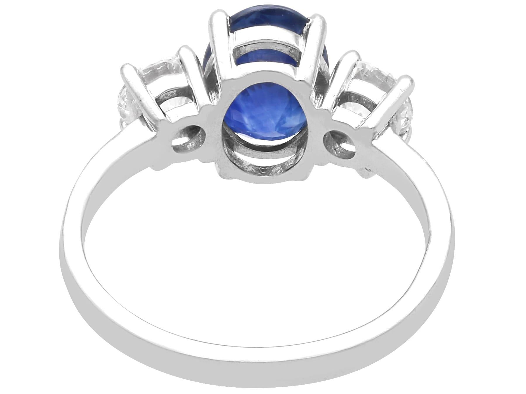 3.01Ct Ceylon Sapphire and 1.00Ct Diamond Platinum Trilogy Ring Circa 1970 In Excellent Condition For Sale In Jesmond, Newcastle Upon Tyne