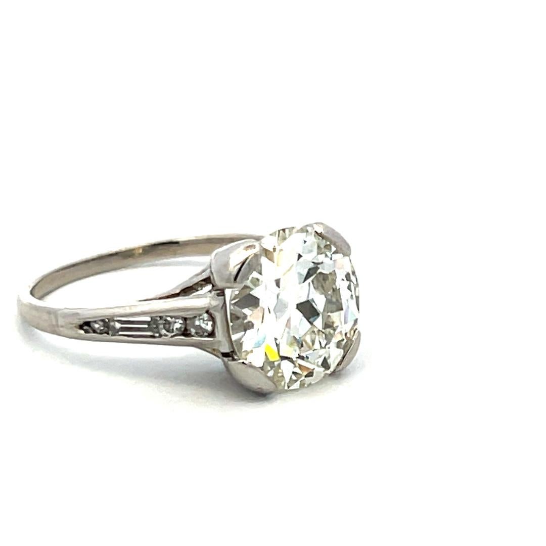 Anello di fidanzamento in platino con diamante circolare Brilliante K VS1 3,01ct GIA Vintage in vendita 3