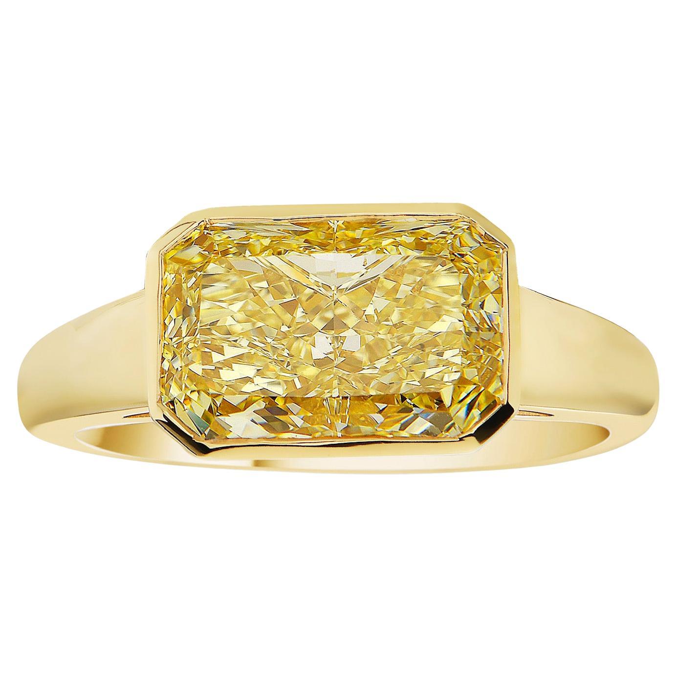 3 Carat GIA Fancy Light Yellow Bezel Set Diamond Ring For Sale