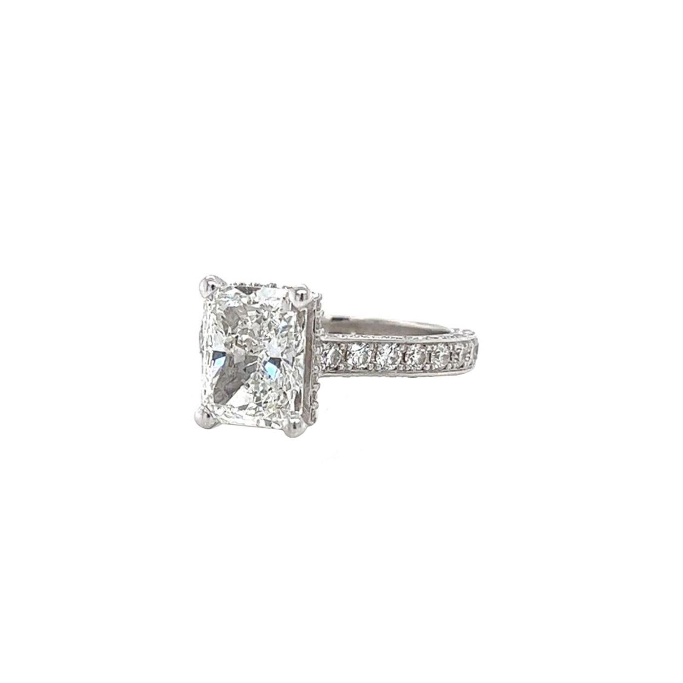 Women's GIA Graded 3.01 Carat Radiant Cut DIamond Ring 18 Karat White with Pave Diamonds For Sale