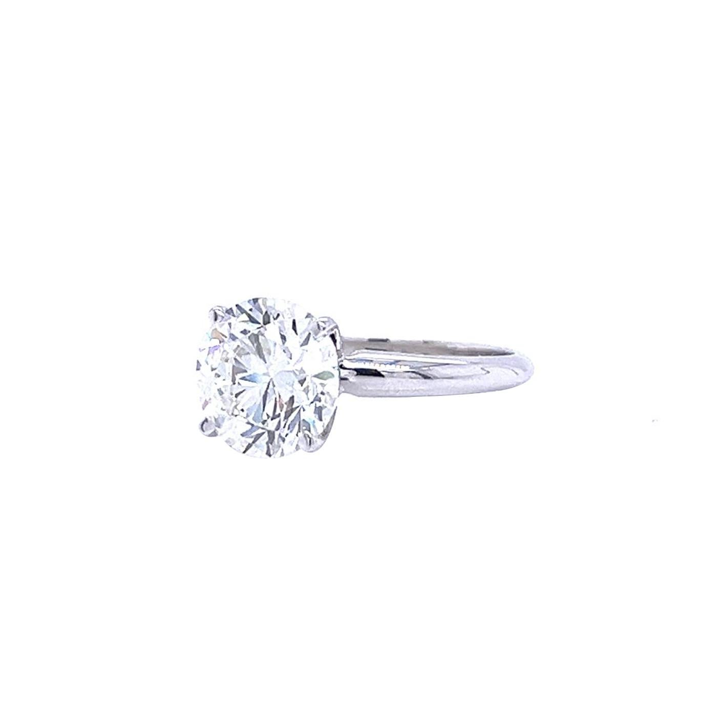 3.01 Carat GIA Round Brilliant Cut Tiffany style Ring 18K White Gold Si1 Clarity For Sale 1