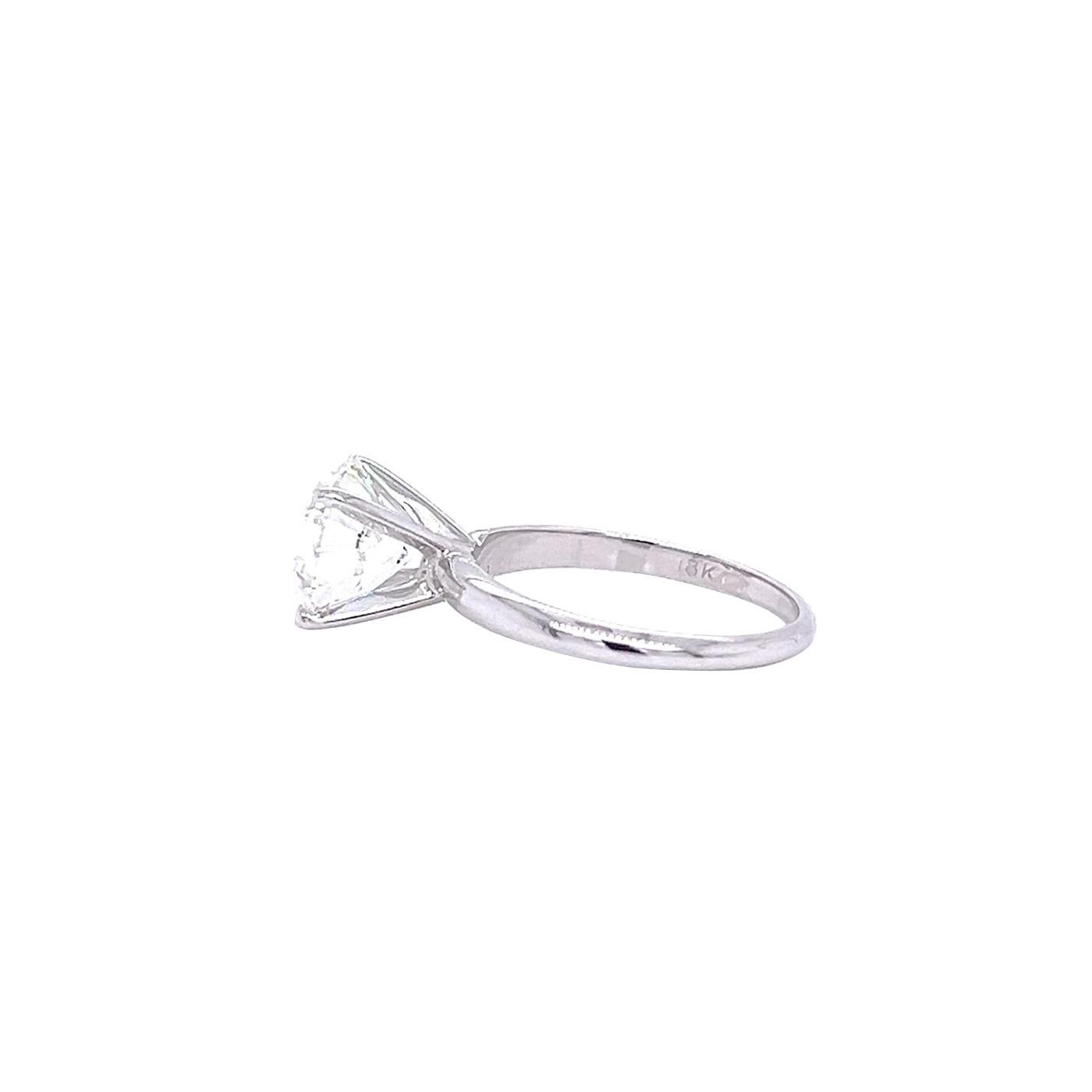 3.01 Carat GIA Round Brilliant Cut Tiffany style Ring 18K White Gold Si1 Clarity For Sale 2