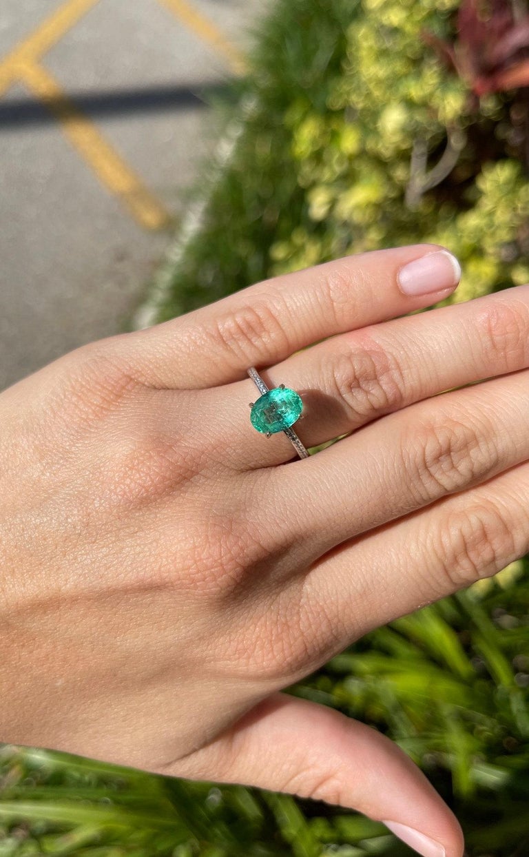 3.01tcw 18K Colombian Emerald-Oval Cut and Diamond Engagement Ring For Sale  at 1stDibs | light green emerald engagement ring, master emerald in real  life, light green emerald ring