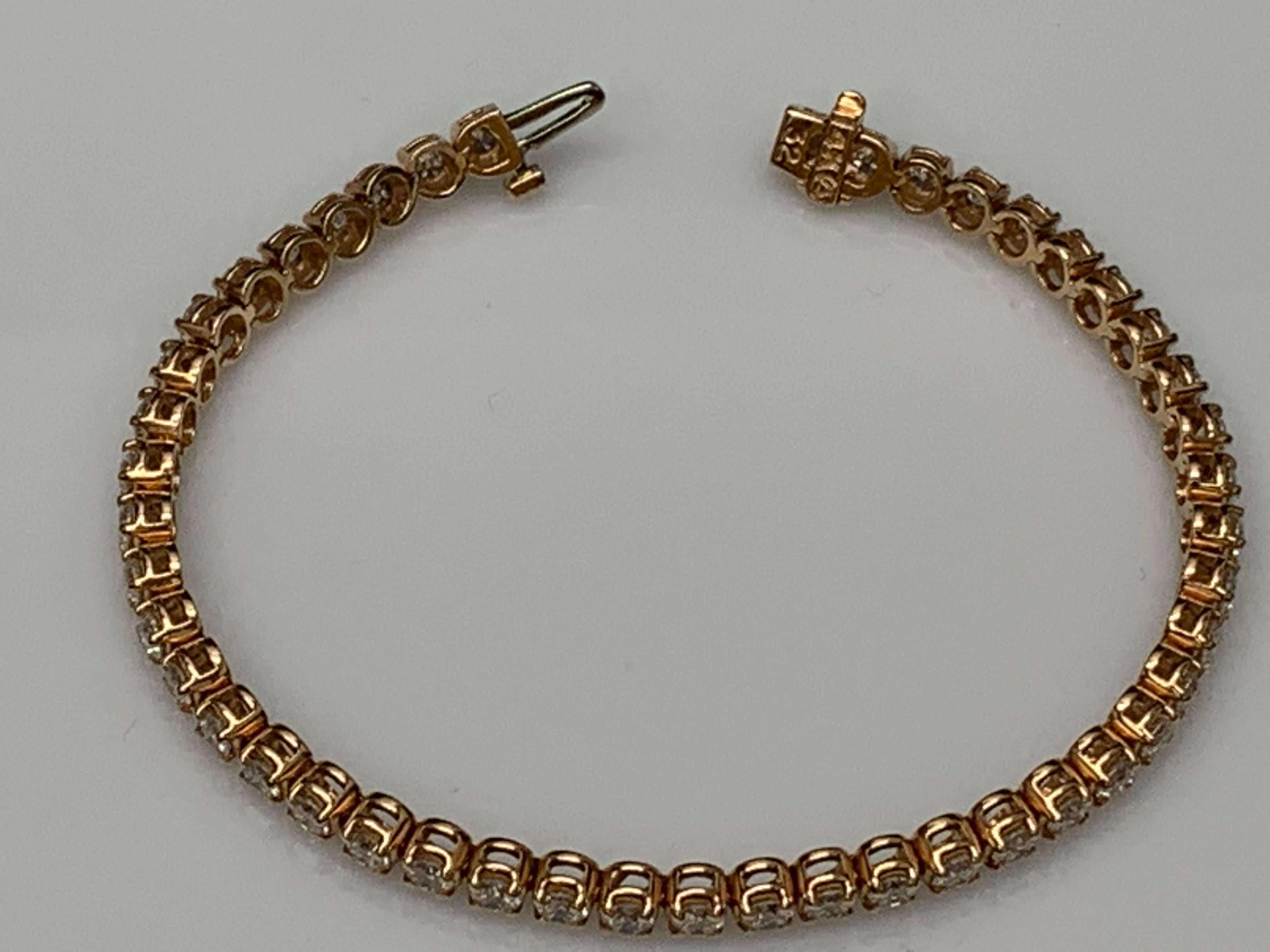 Pulsera de tenis con diamantes redondos talla brillante de 3,02 quilates en oro rosa de 14 quilates en venta 1
