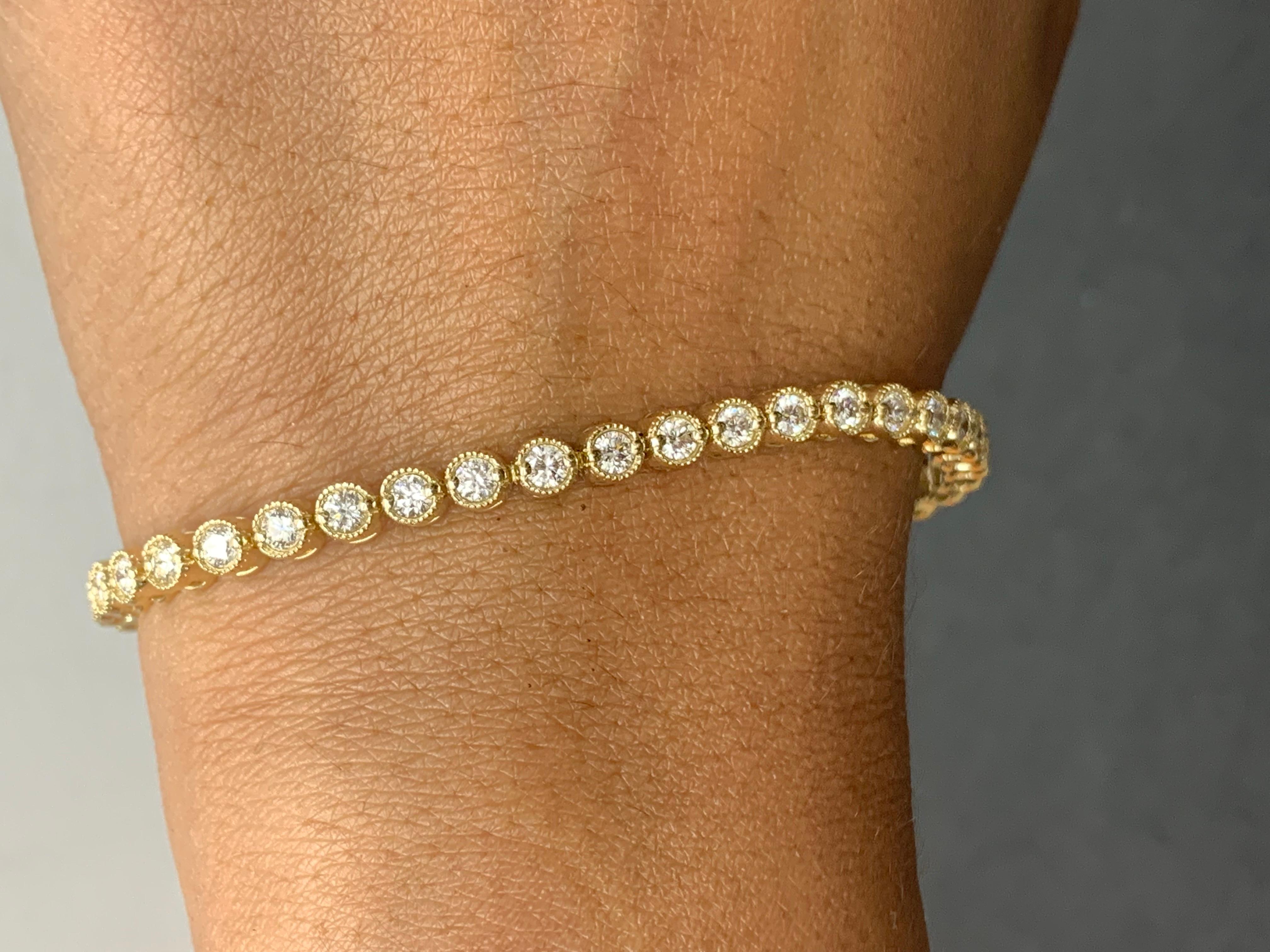 3.02 Carat Diamond Tennis Bracelet in 14K Yellow Gold In New Condition For Sale In NEW YORK, NY