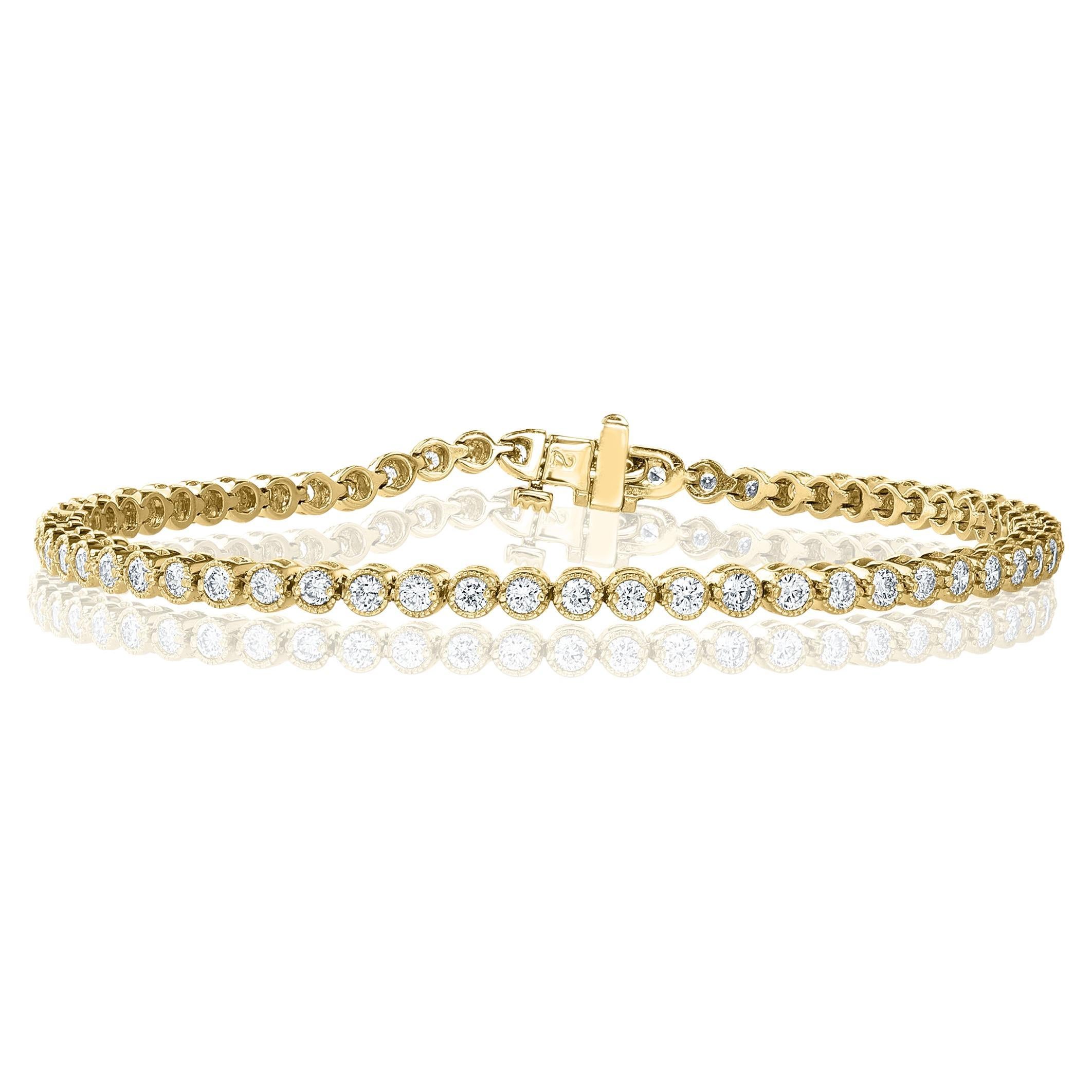 3.02 Carat Diamond Tennis Bracelet in 14K Yellow Gold For Sale